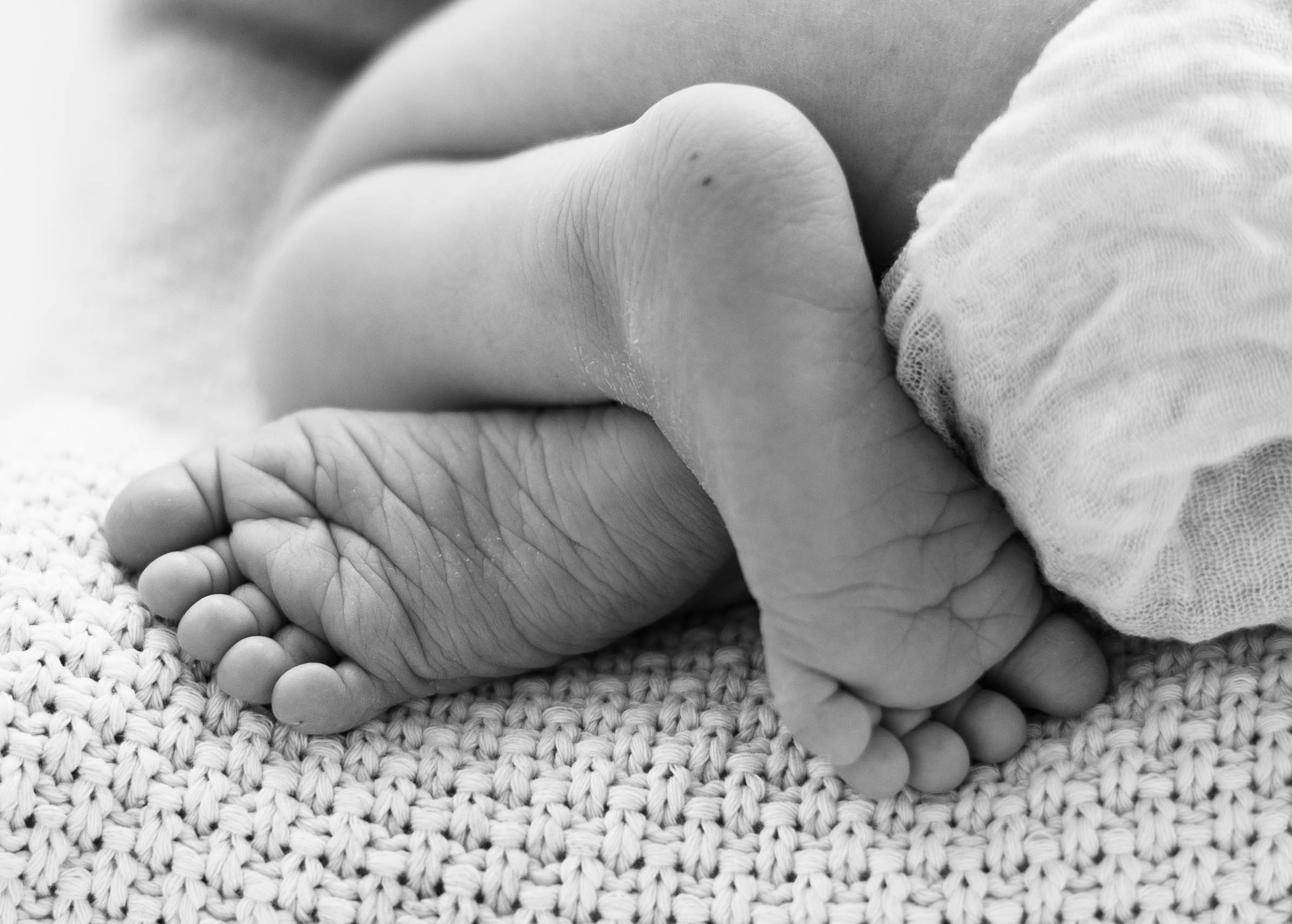 Ч/Б. Фотограф NEWBORN и малышей до года в Тольятти Веретина Лилия