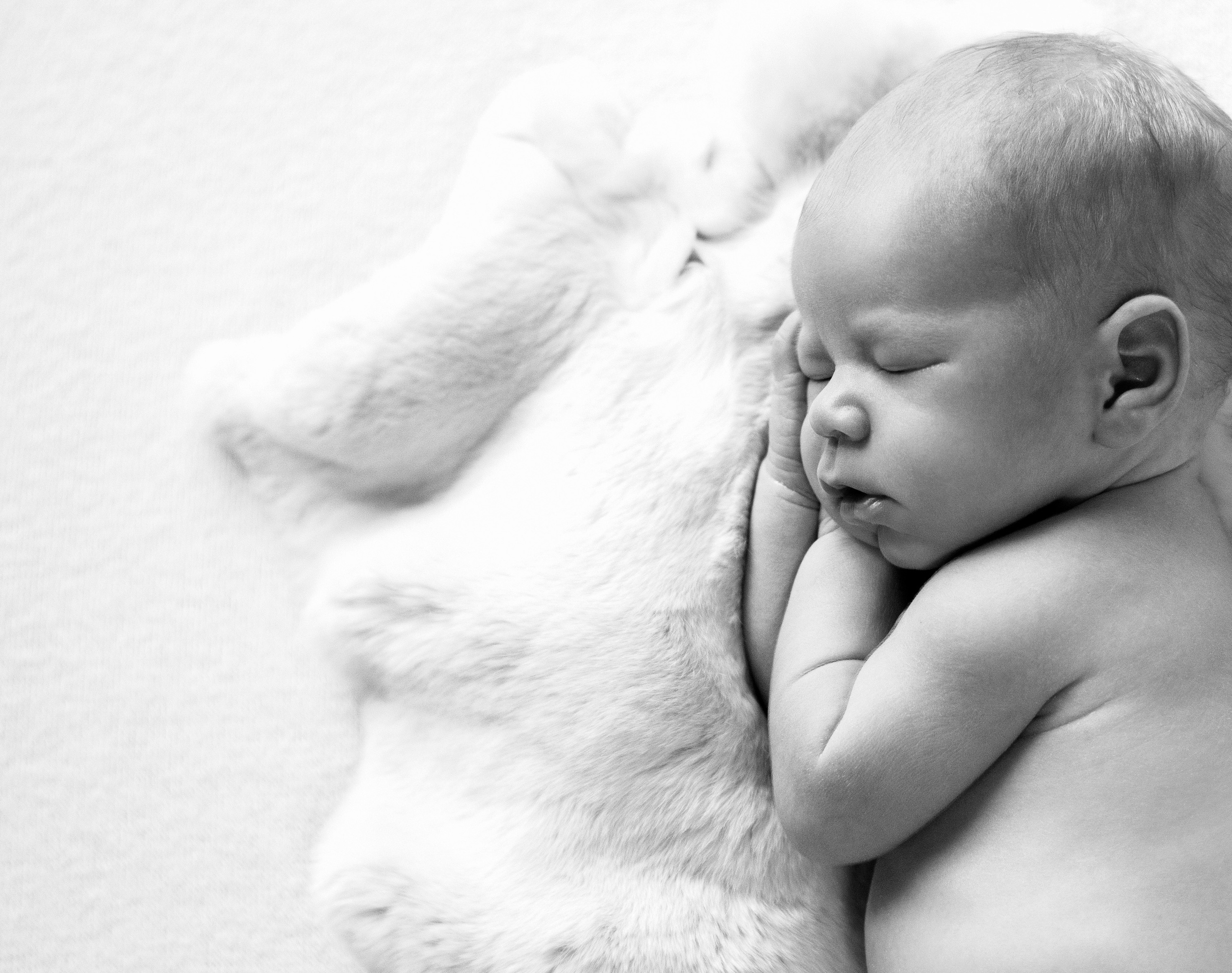 Ч/Б. Фотограф NEWBORN и малышей до года в Тольятти Веретина Лилия