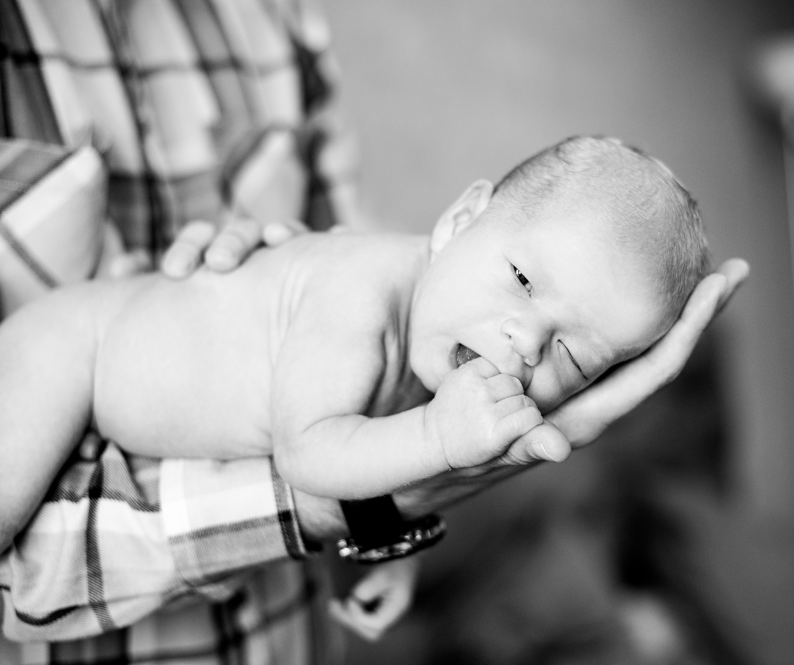 Ч/Б. Фотограф NEWBORN и малышей до года в Тольятти Веретина Лилия