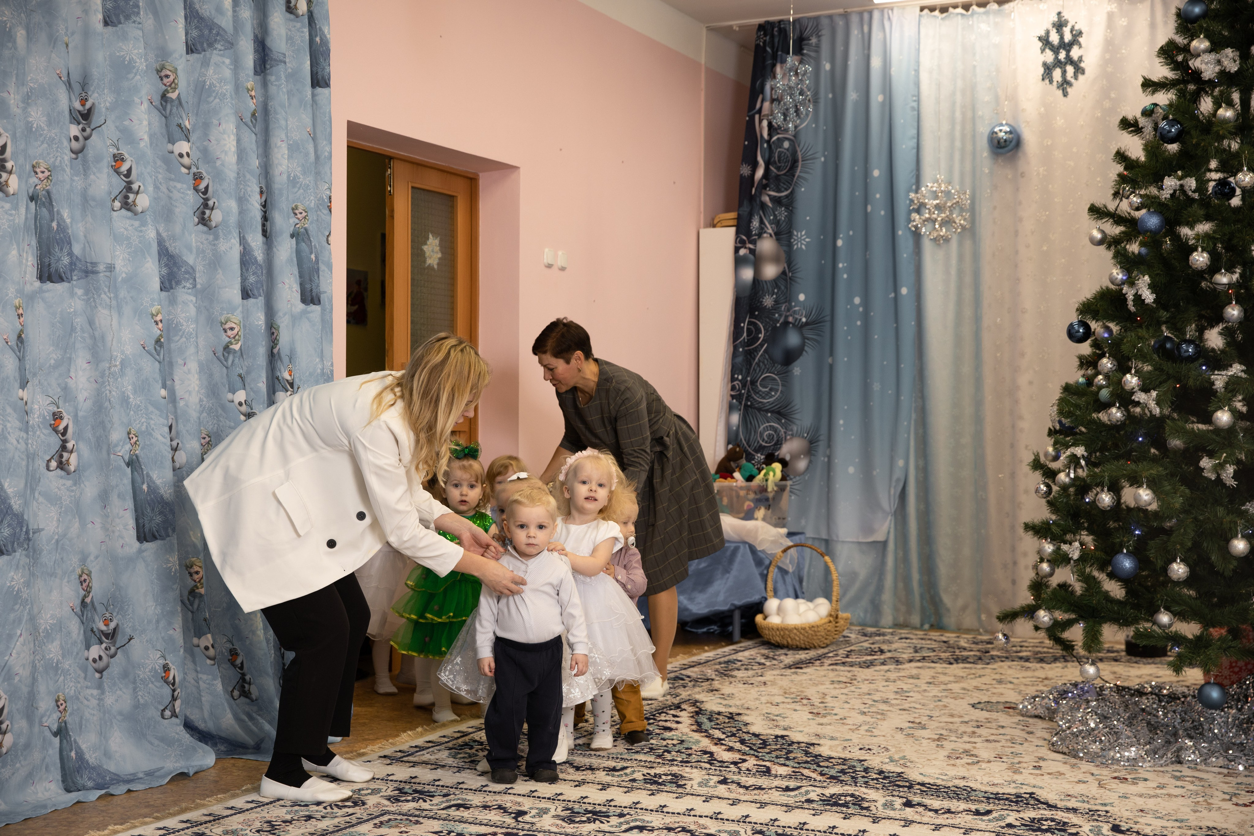 Новогодний утренник Успех. Фотограф в Железнодорожном и Балашихе