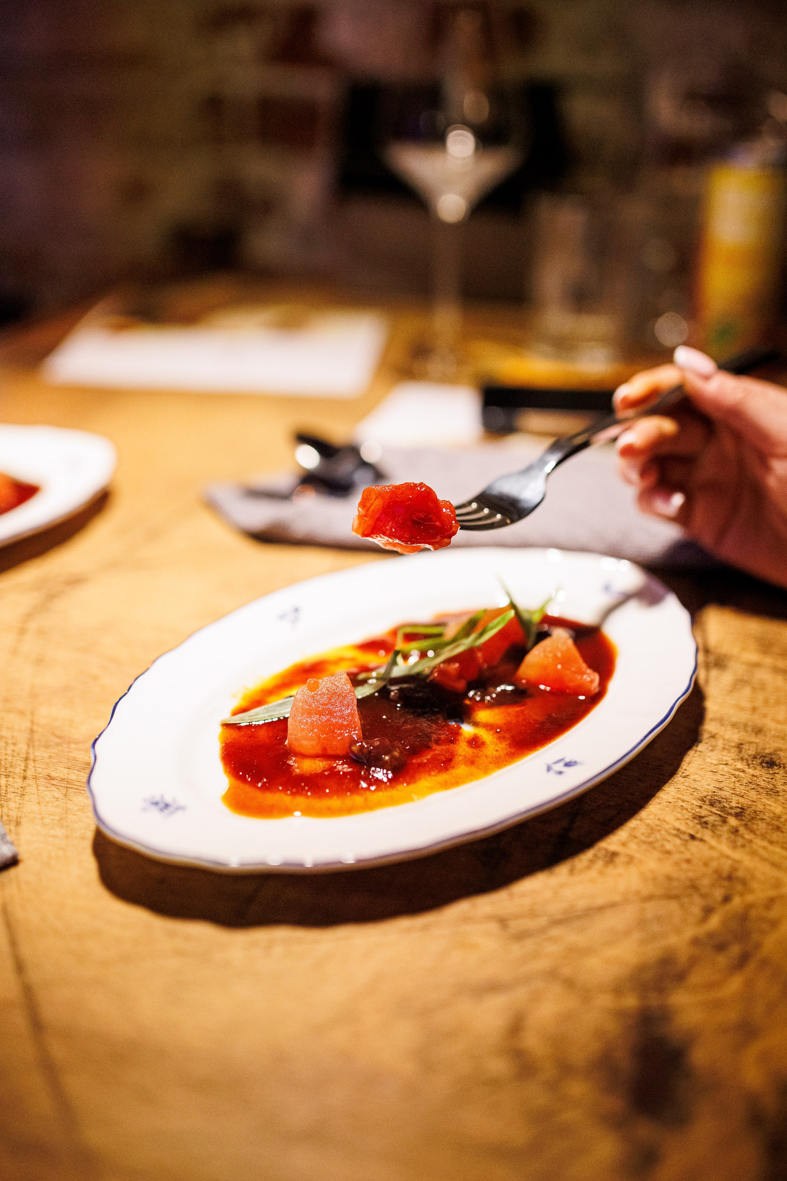 Гастроужин в винном баре ЛЕДНИКЪ. Фотограф Шейдаев Эмин г. Волгоград