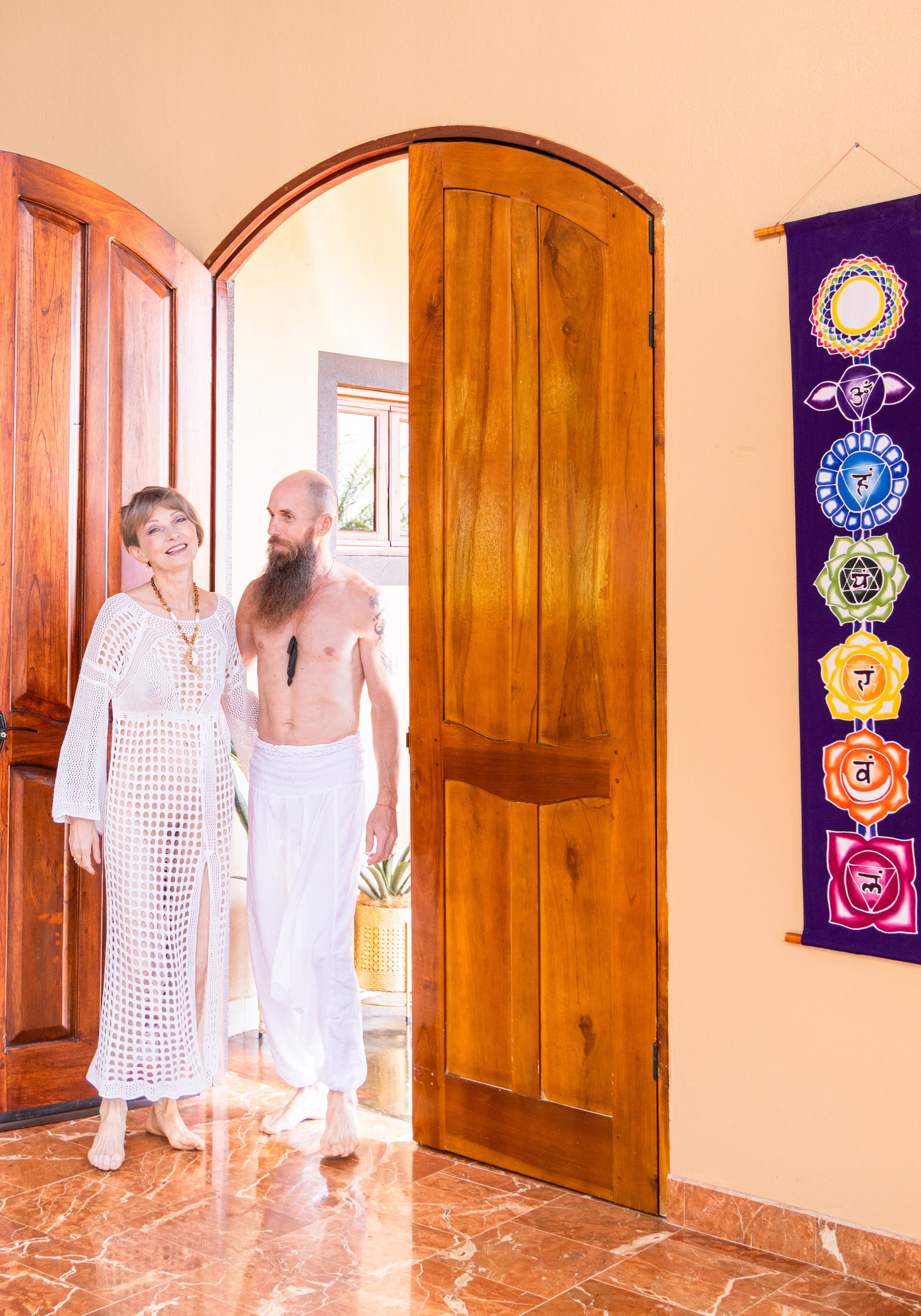 Soul wedding with a nature connection. Family, portrait, content photo in Costa Rica Evgeniya Besprozvannykh