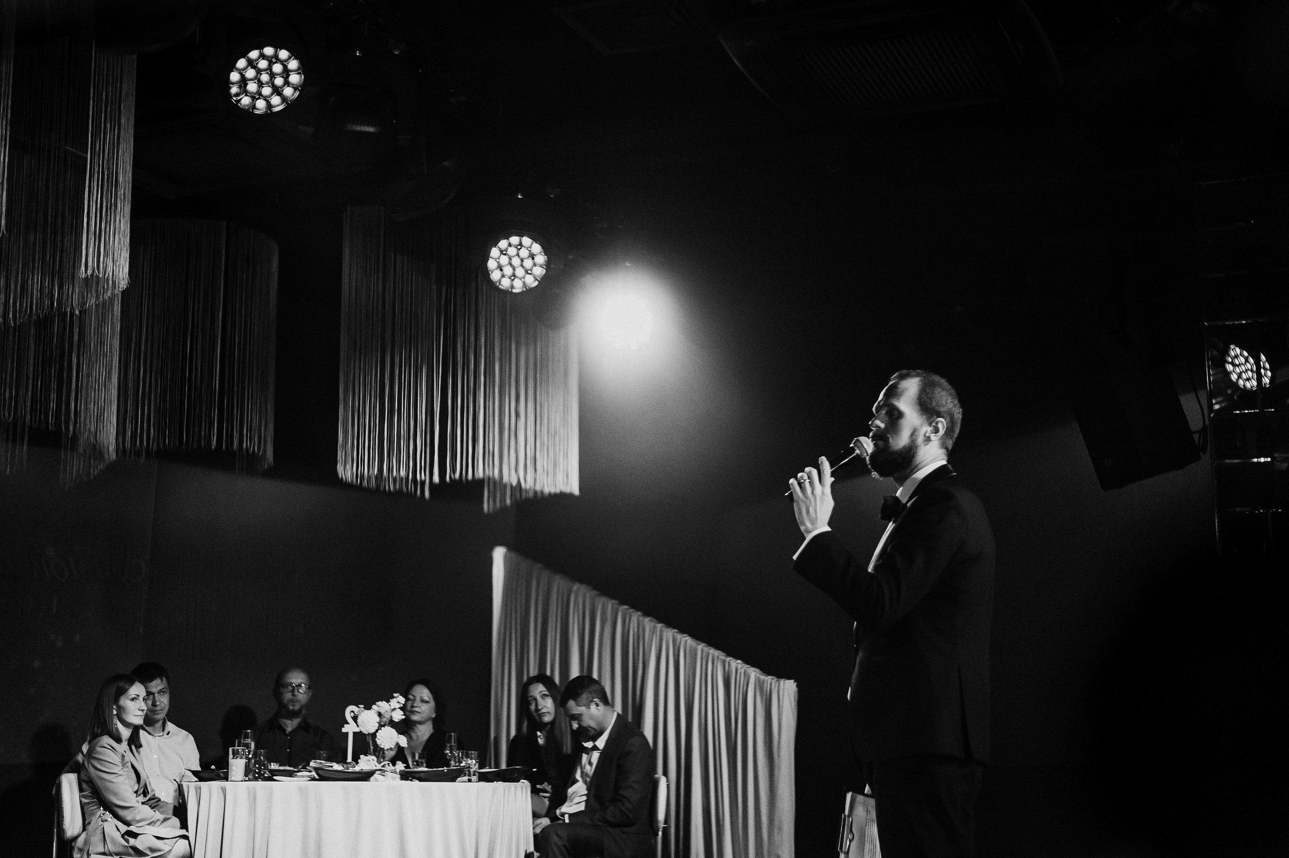 Годовщина свадьбы в Atmosfera. Свадебный фотограф в Екатеринбурге Артём Зайнетдинов