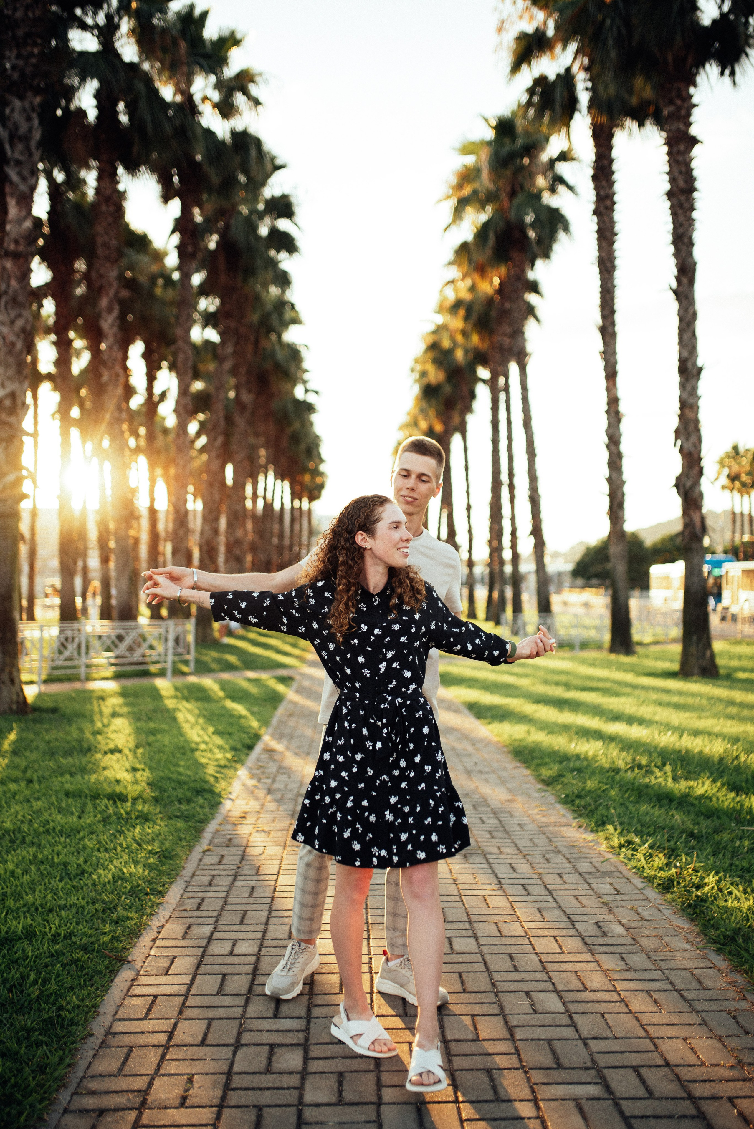 Фотосессия на берегу моря в Сириус Адлере Сочи фотограф Рита Поганова. Фотограф в Сочи — Маргарита Поганова