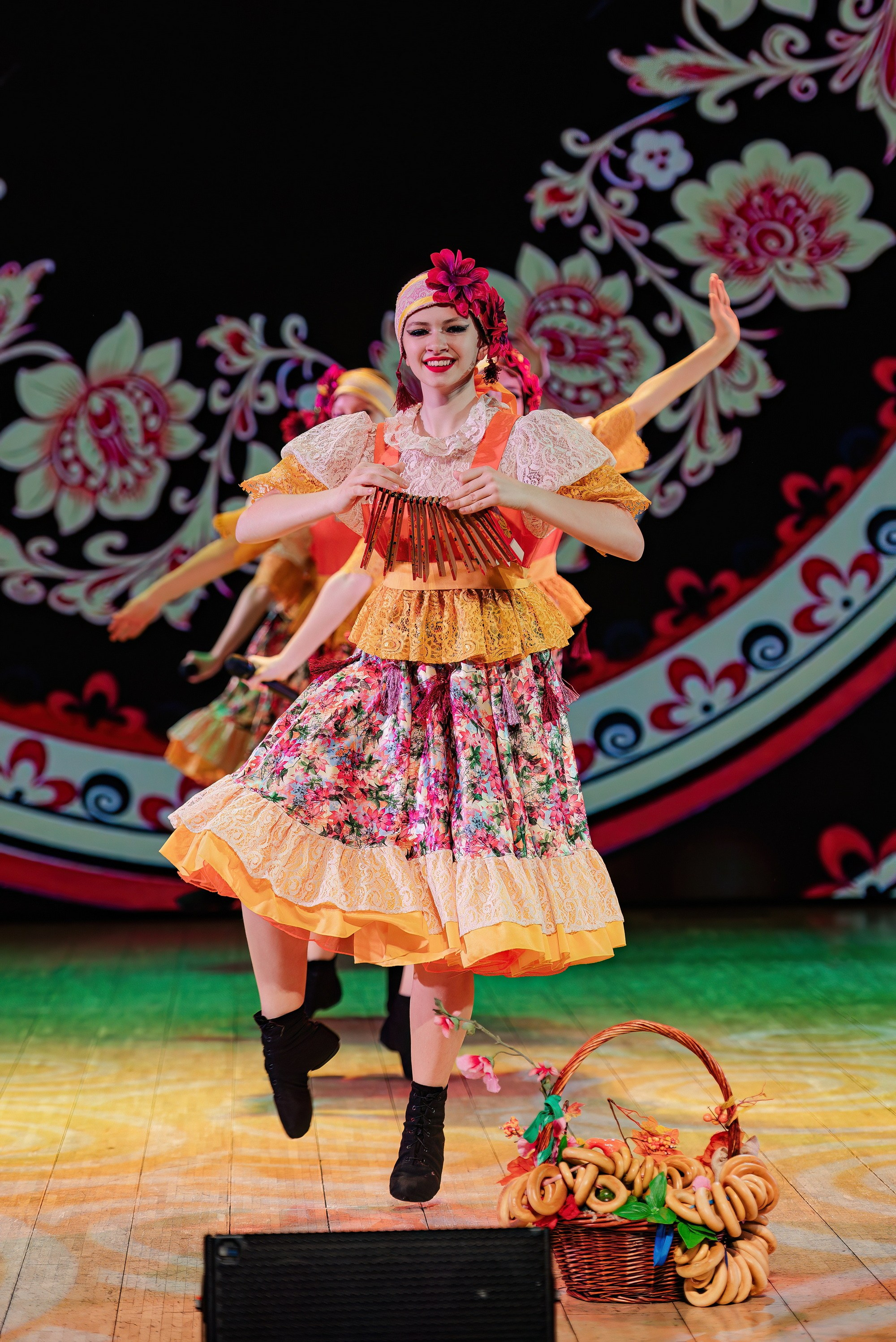 Отчетный концерт Образцового коллектива Алтая театра эстрадной песни «Созвездие». Свадебный и репортажный фотограф Никита Сницарев в Барнауле