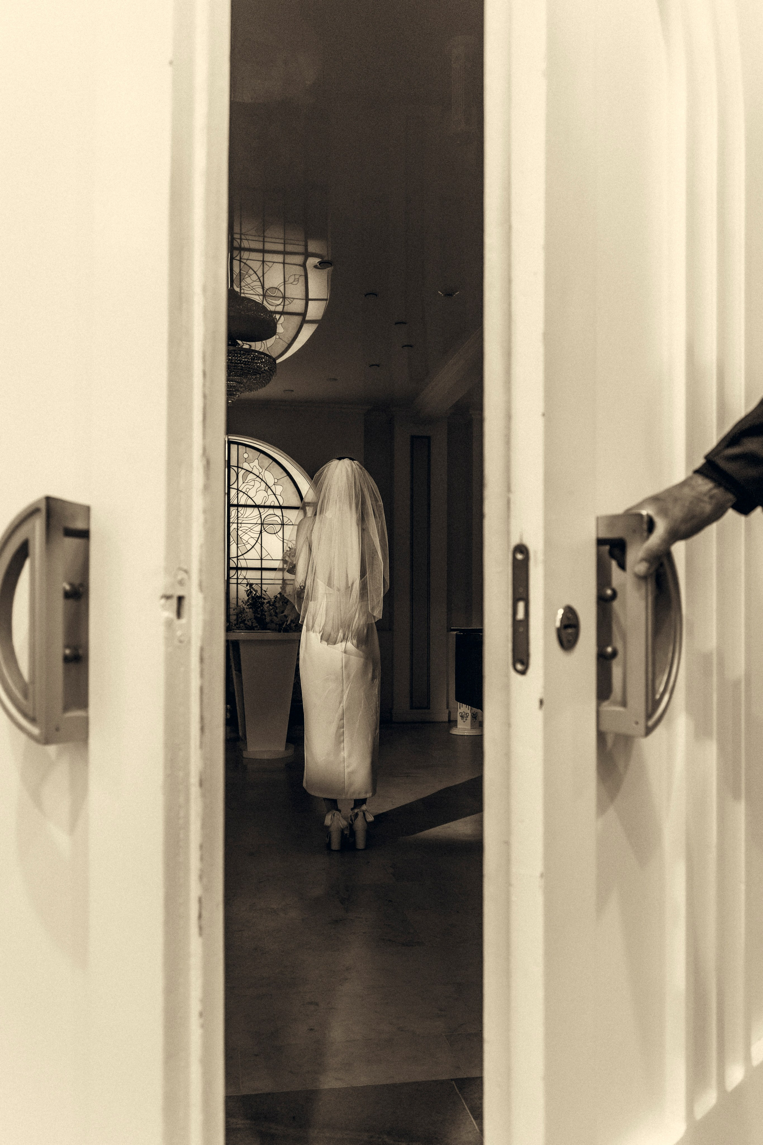 Роспись в Жуковском ЗАГСе. Фотограф для маркетплейсов, фотоуслуги в Жуковском Татьяна Марсуверских