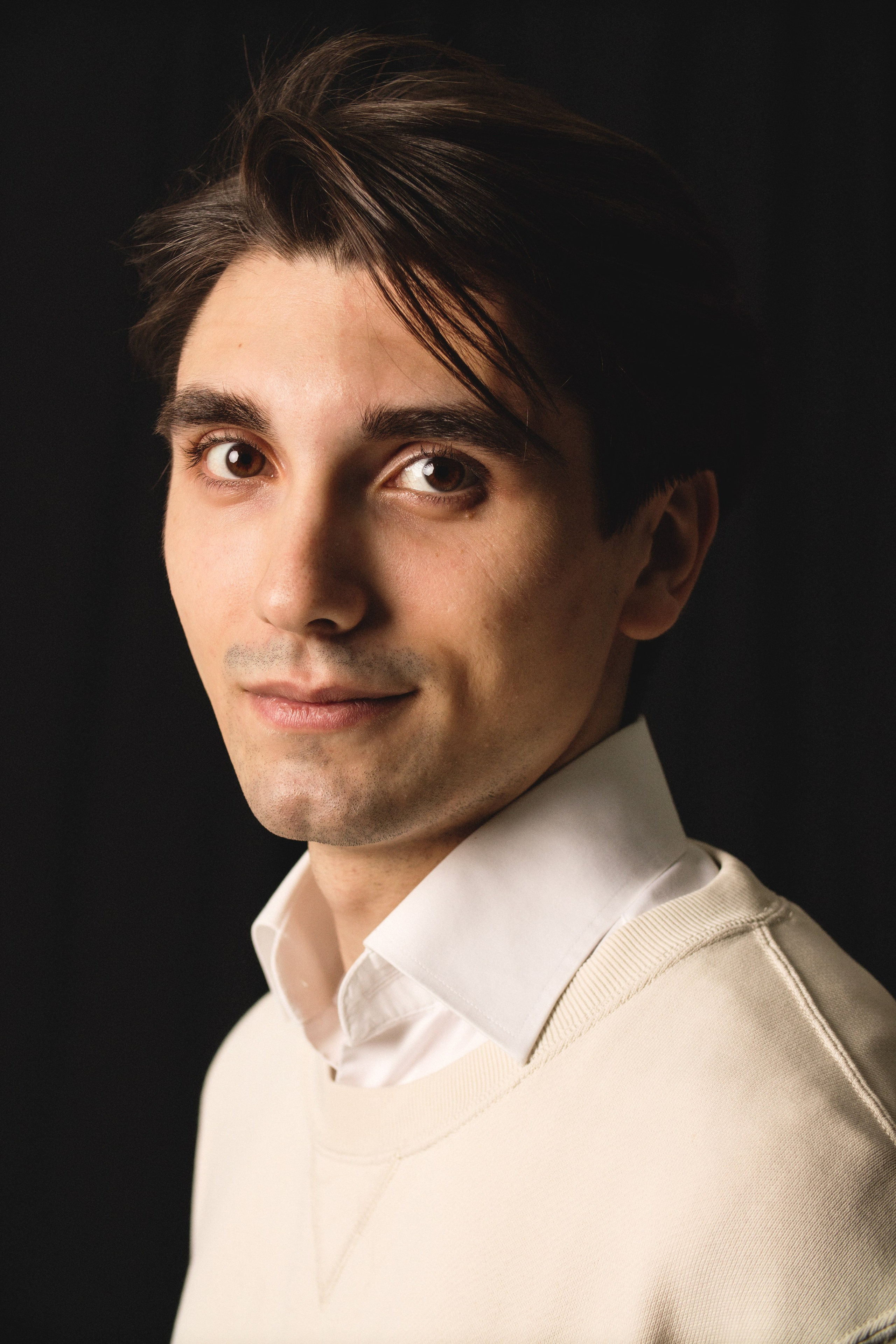 Студийный портрет. Фотограф интерьера, мебели и портрета в Санкт-Петербурге