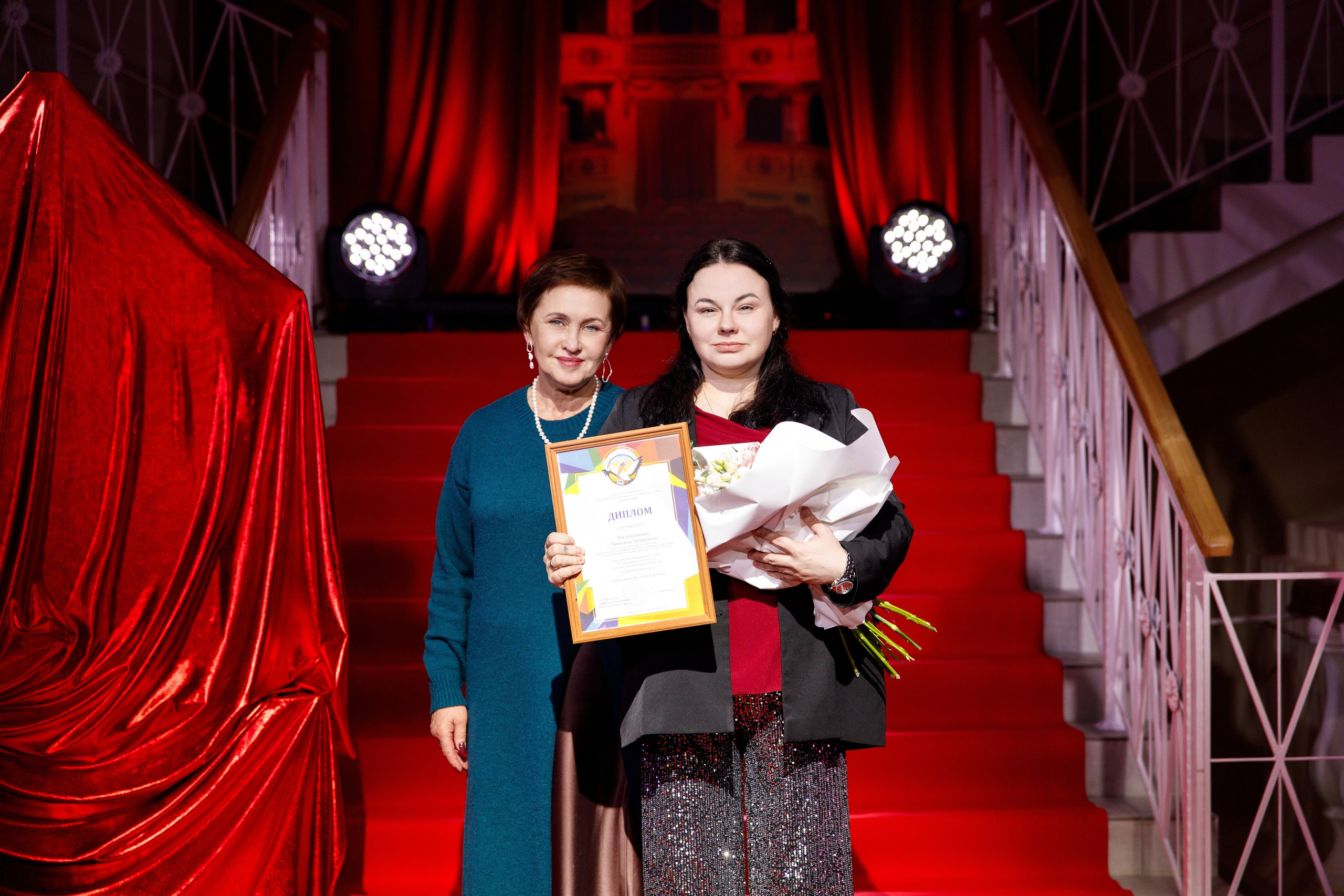 Награждение победителя конкурса «Учитель Года» г. Горнозаводск. Фотограф Дмитрий Молчанов | Фотограф Пермь | Фотограф