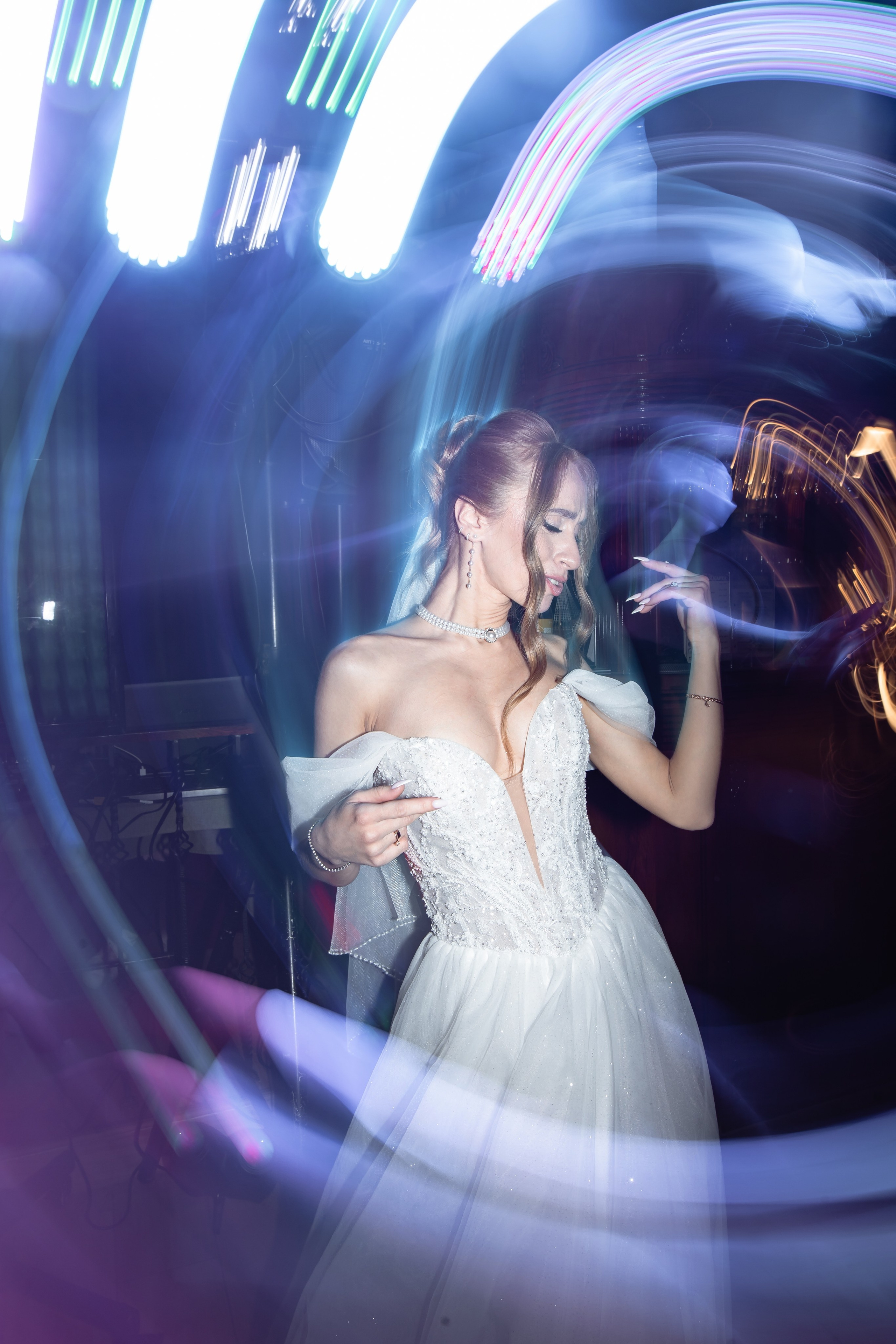 Анонс свадебных фотографий Вики и Александра. Фотограф Михаил Александров