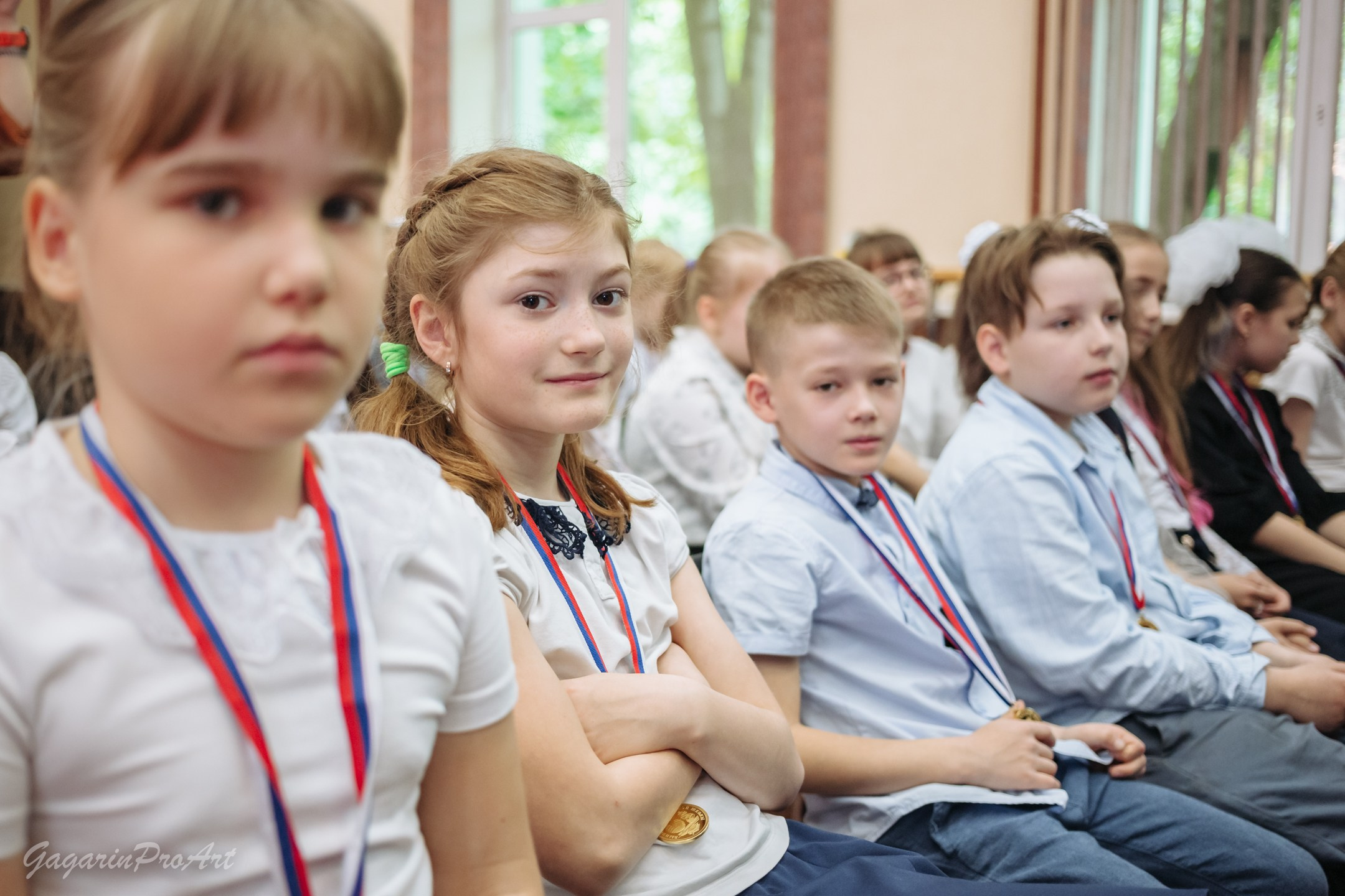Репортаж в школе на выпускной. Фотограф на выпускной. GagarinProArt