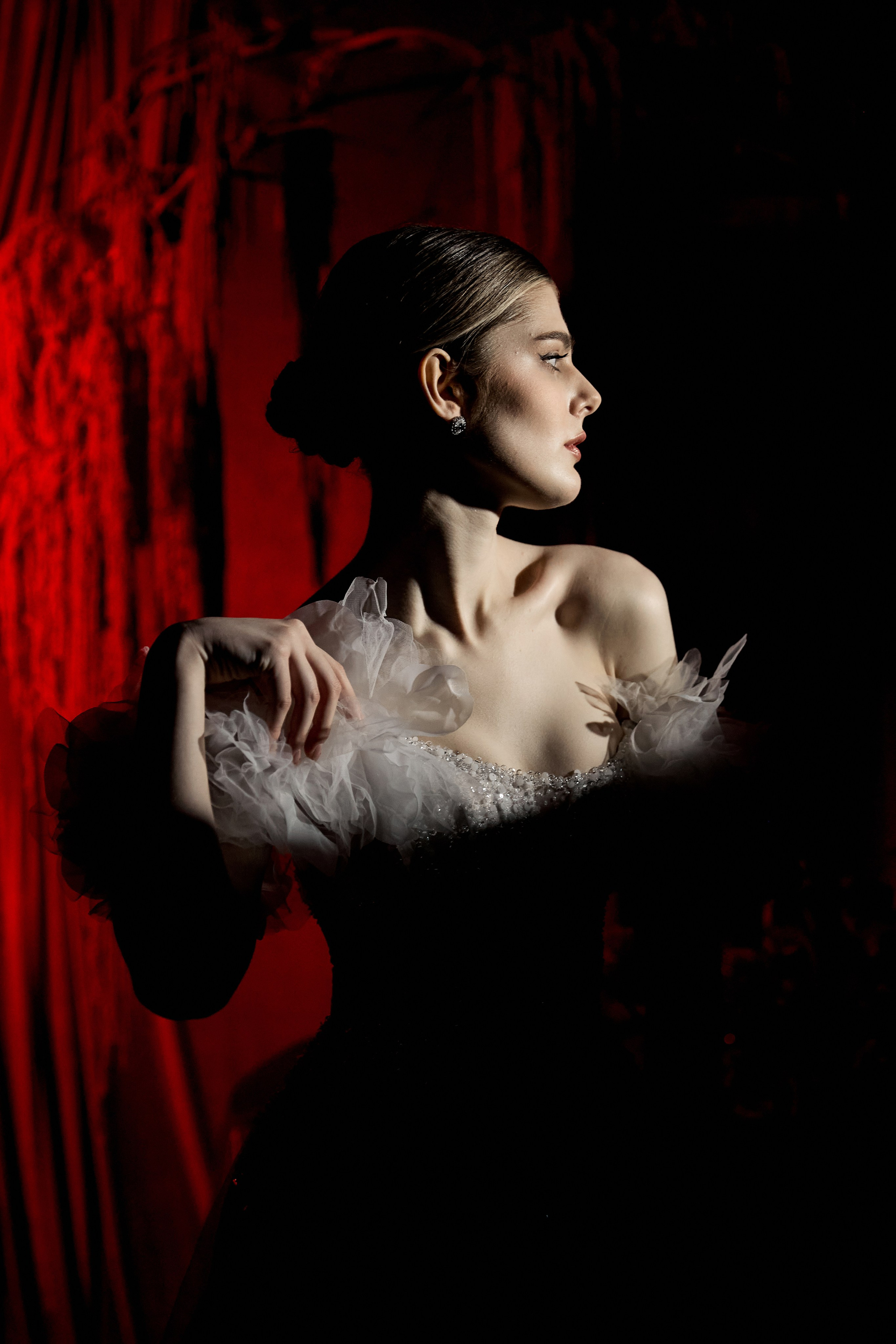 Red. Свадебный фотограф в Красноярске Владимир Ятмасов