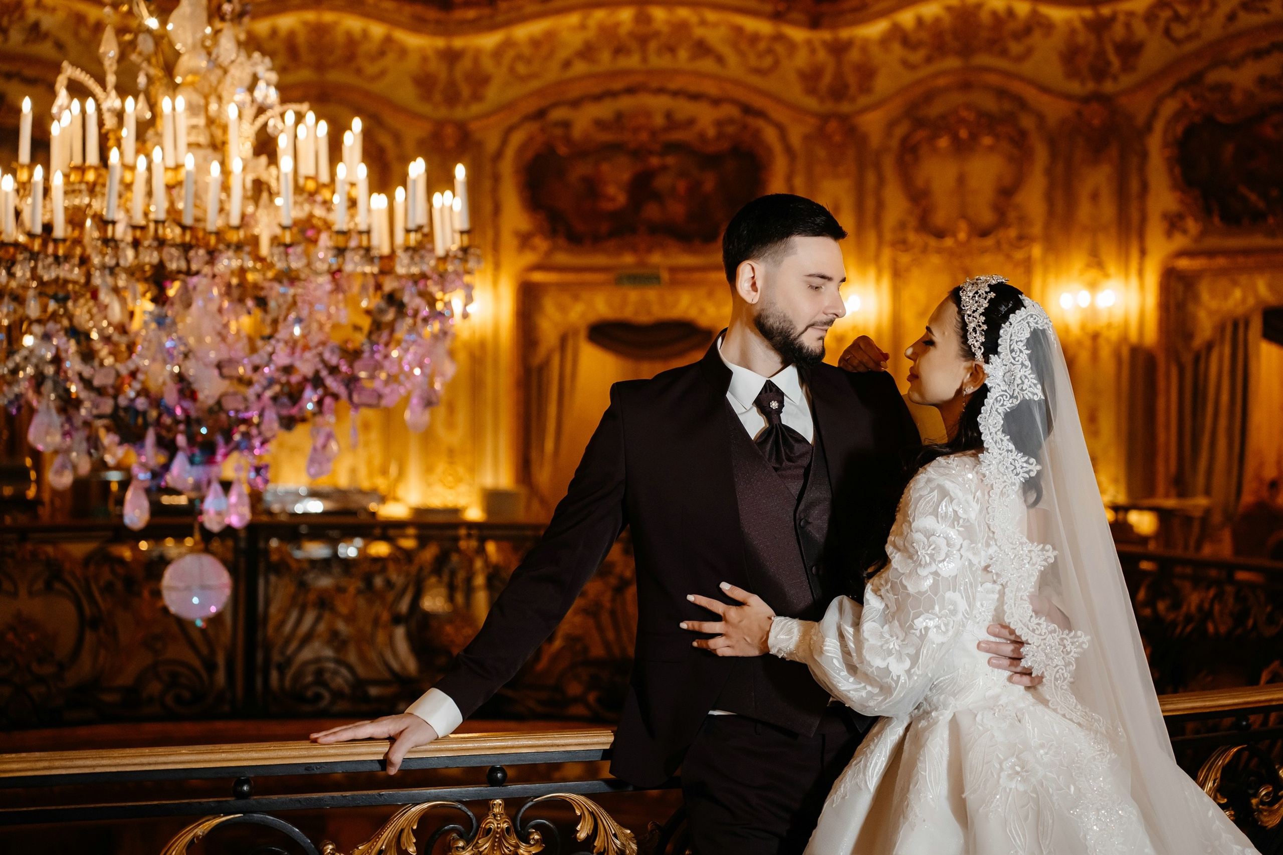 Свадебная фотосессия в ресторане Турандот. Свадебный и семейный фотограф в Москве Светлана Зоткина