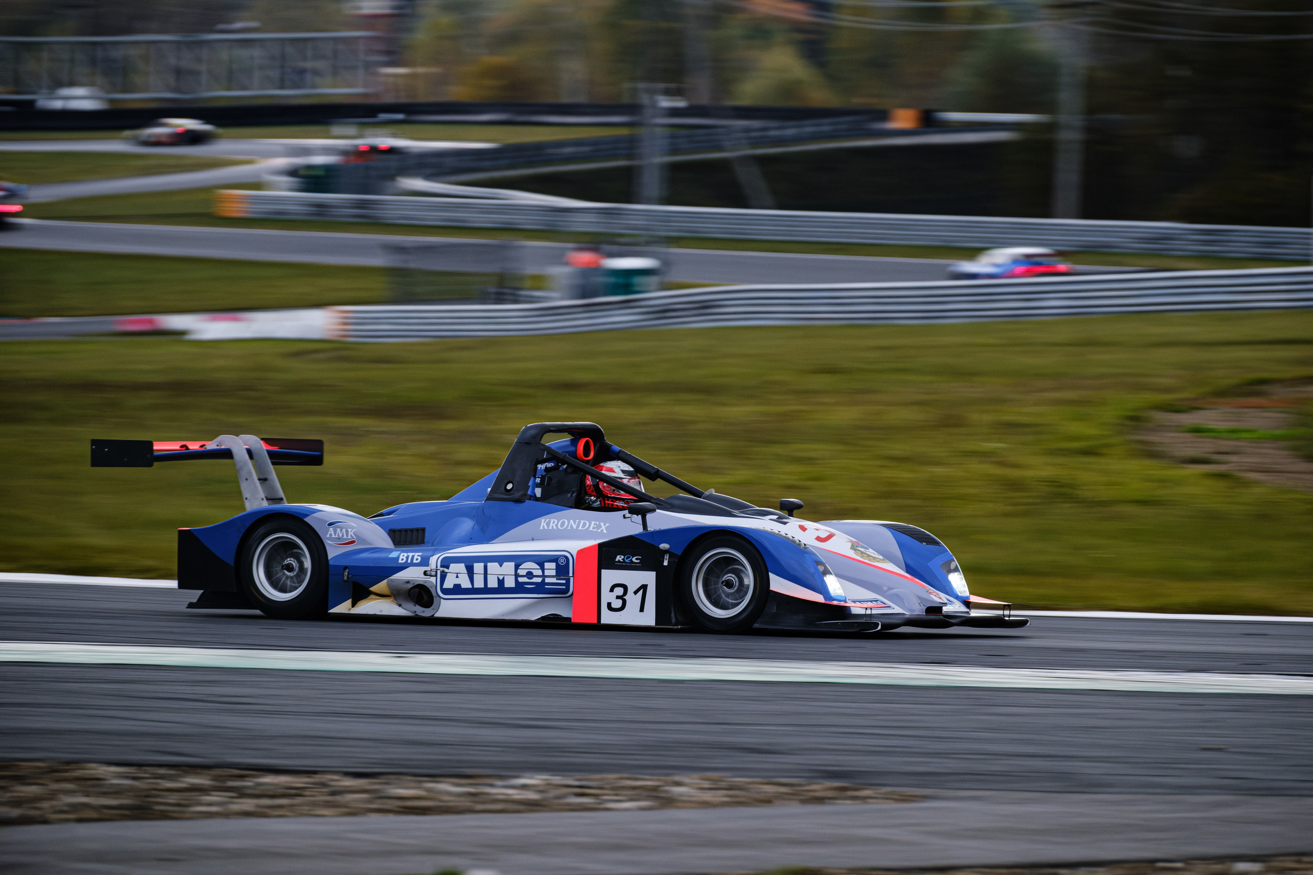 Российская серия гонок на выносливость. Авто и мотоспорт — фотограф Антон Медведев iCoguar