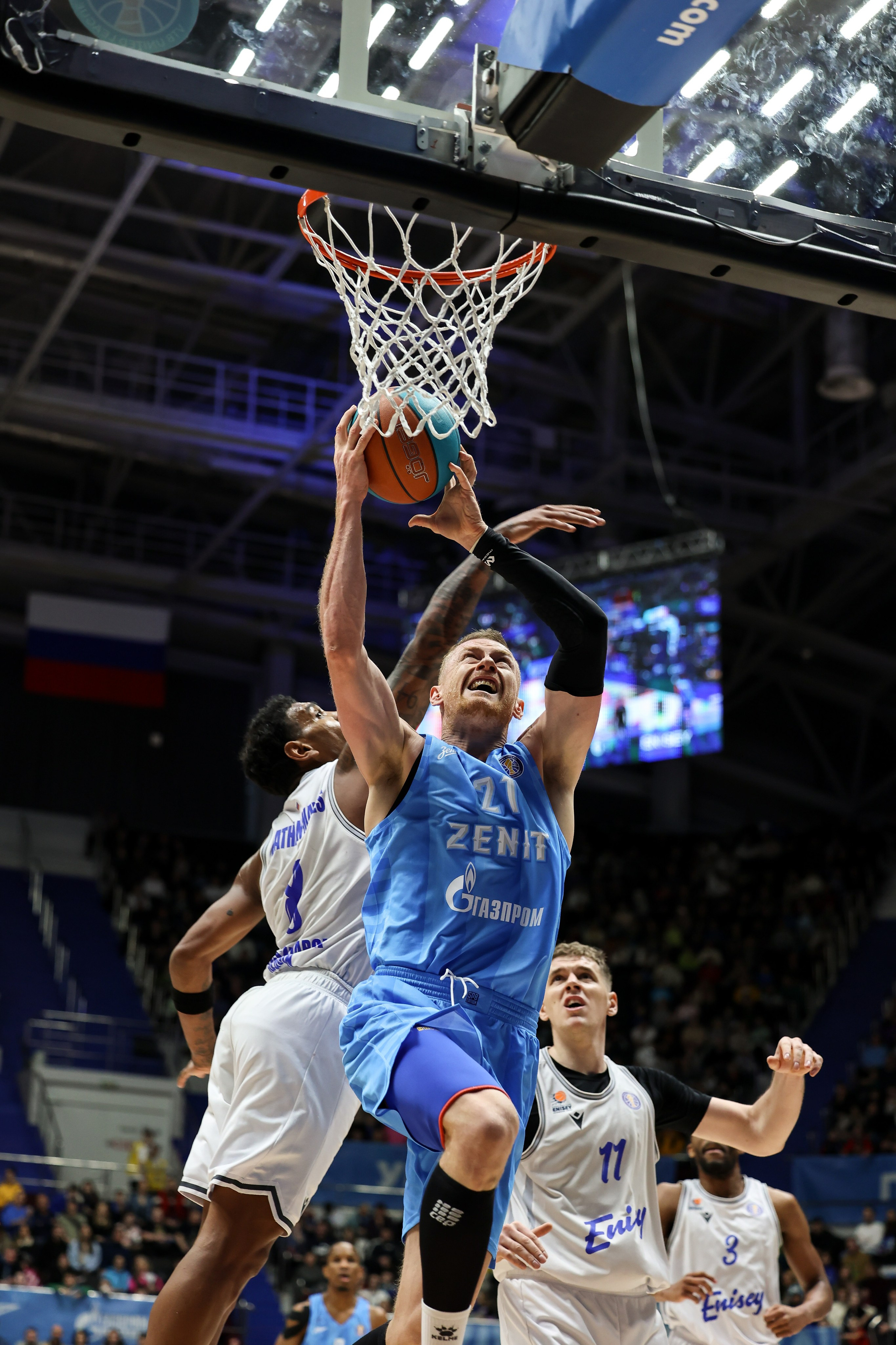 Зенит-Енисей 10.03.2024. Спортивный и репортажный фотограф Антон Тереханов