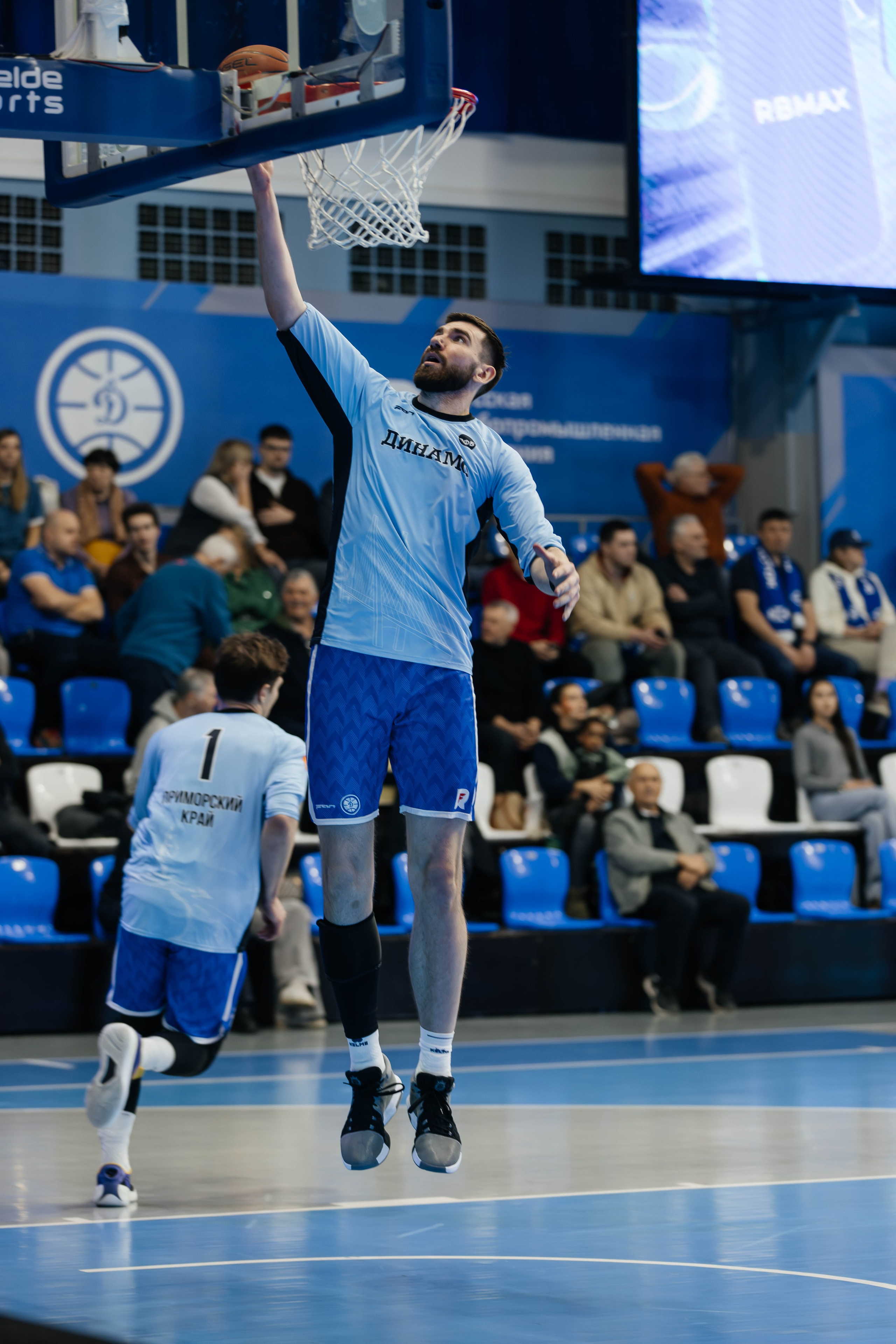 Баскетбол — Динамо. Репортажный и свадебный фотограф во Владивостоке Максим Цой