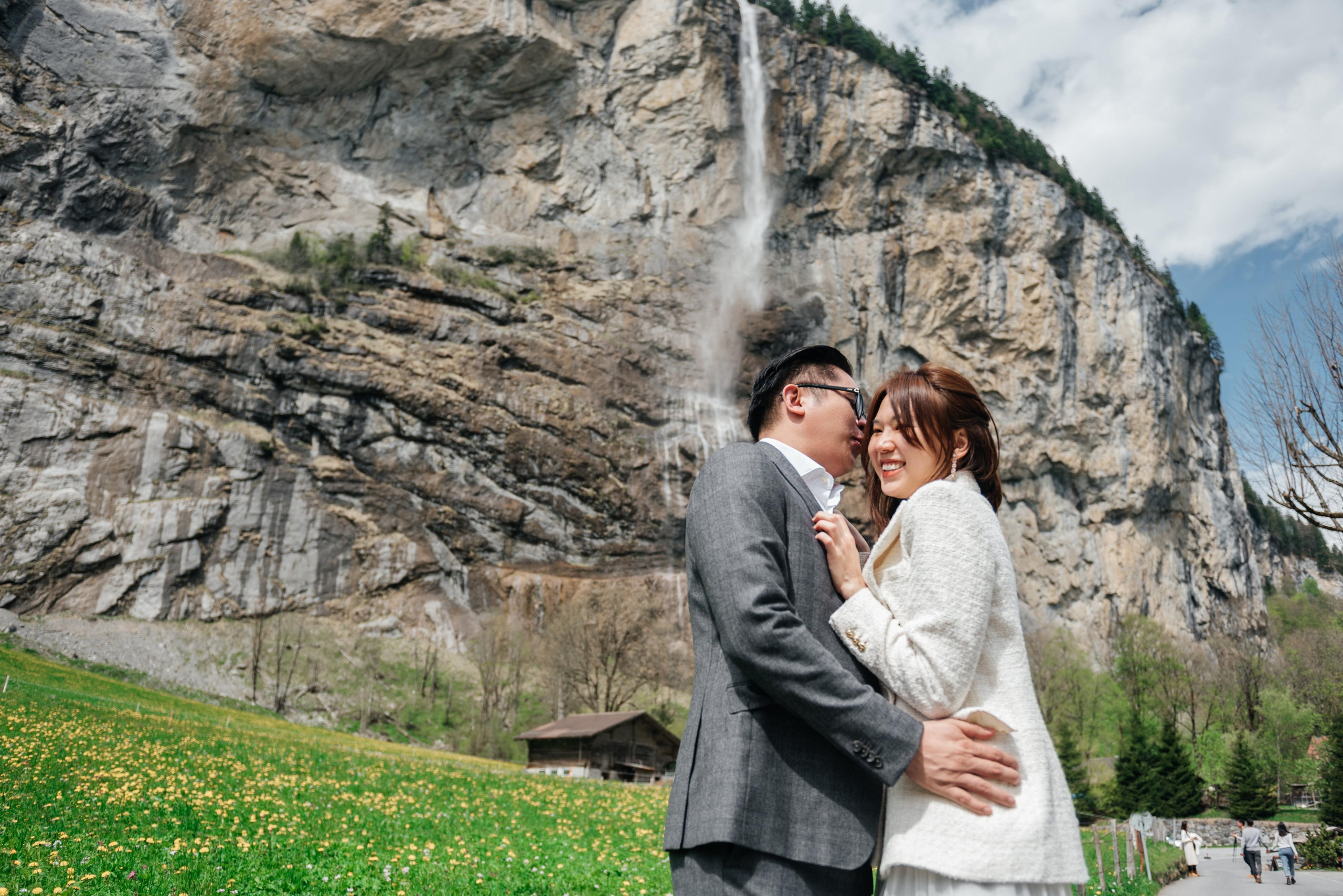 Hazel & Max (Lauterbrunnen, Suisse). Photographe en Suisse et en Europe Anna Alekseenko