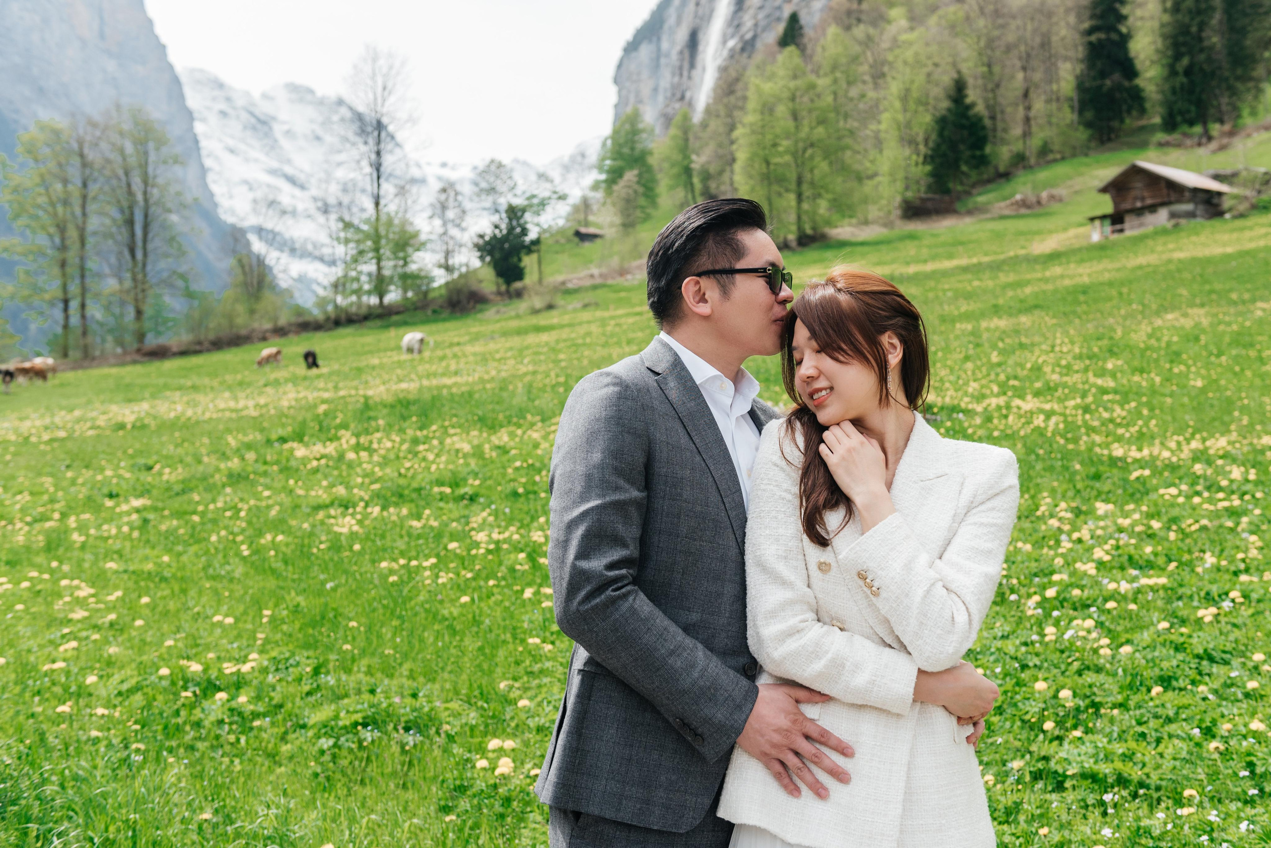 Hazel & Max (Lauterbrunnen, Suisse). Photographe en Suisse et en Europe Anna Alekseenko