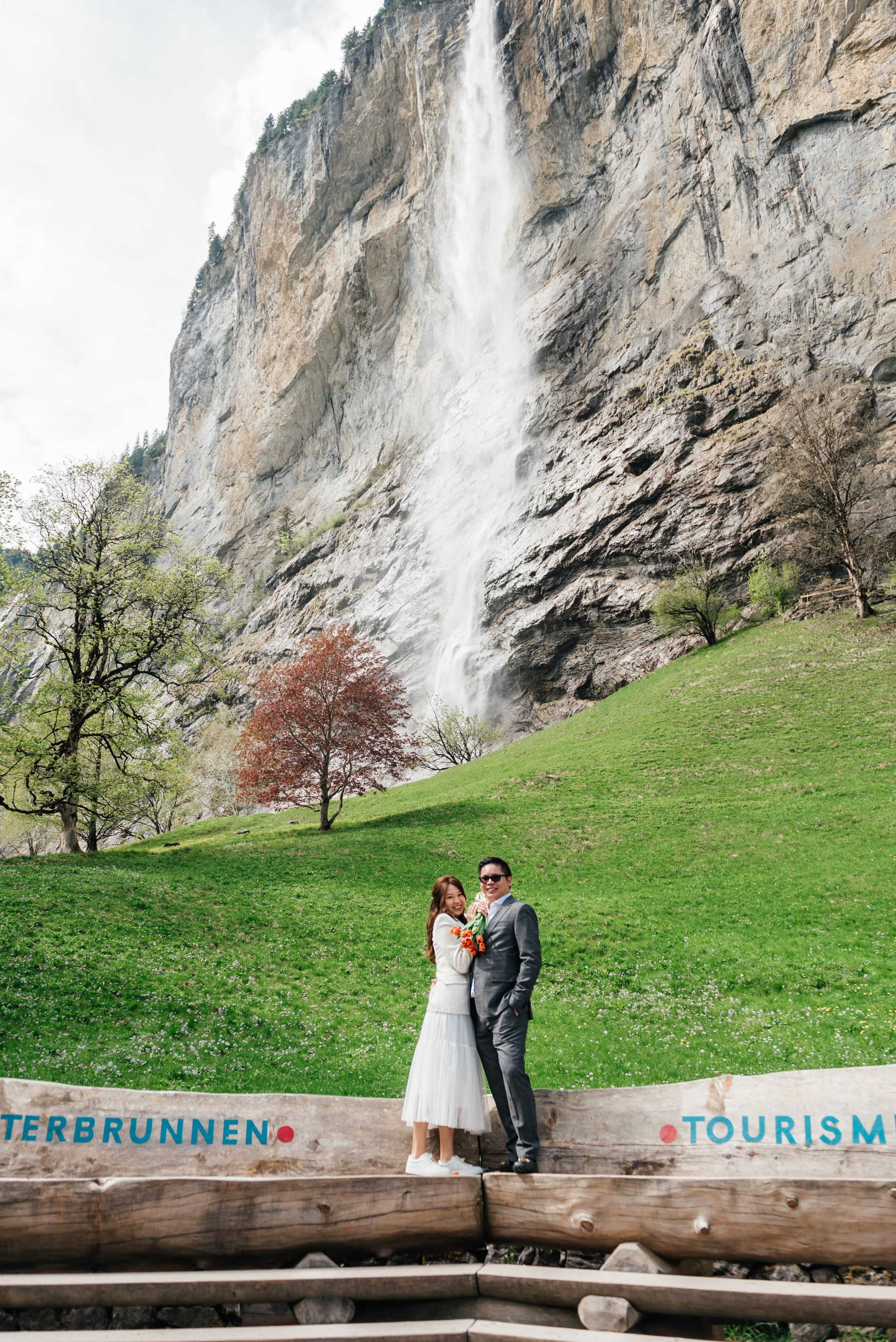 Hazel & Max (Lauterbrunnen, Suisse). Photographe en Suisse et en Europe Anna Alekseenko