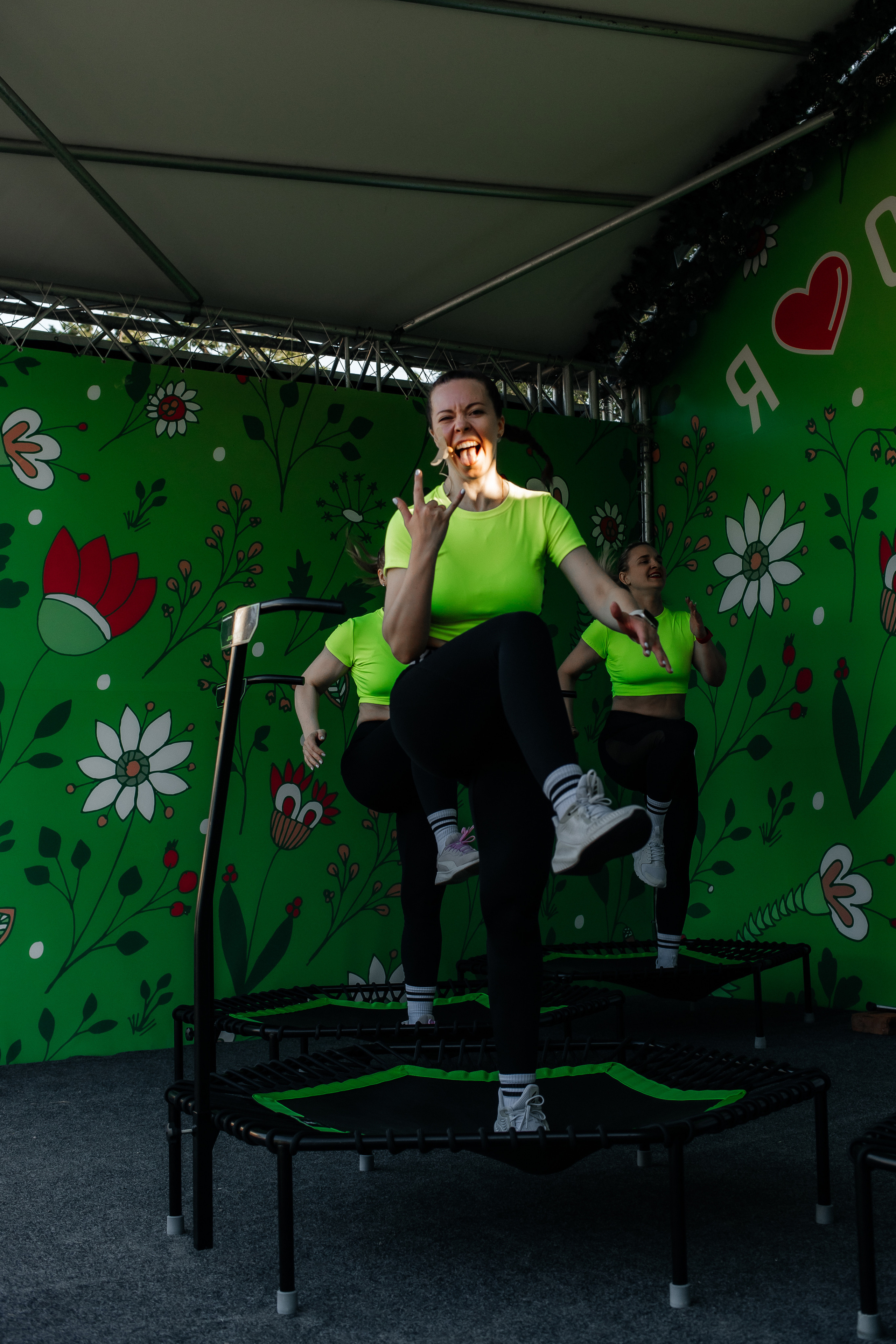 Jumping. Ирина Тихонова — фотограф для детей и коллективов в Москве