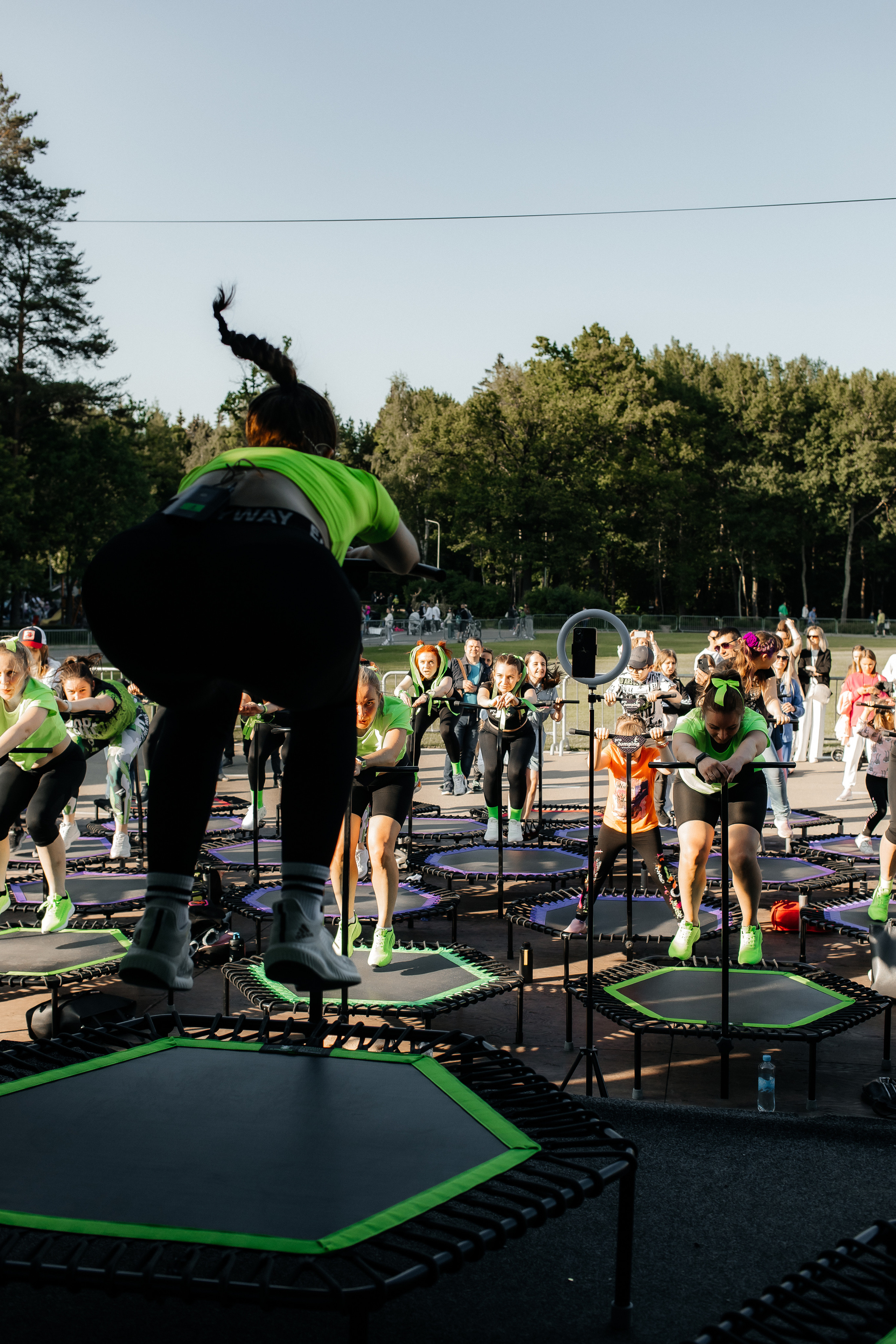 Jumping. Ирина Тихонова — фотограф для детей и коллективов в Москве