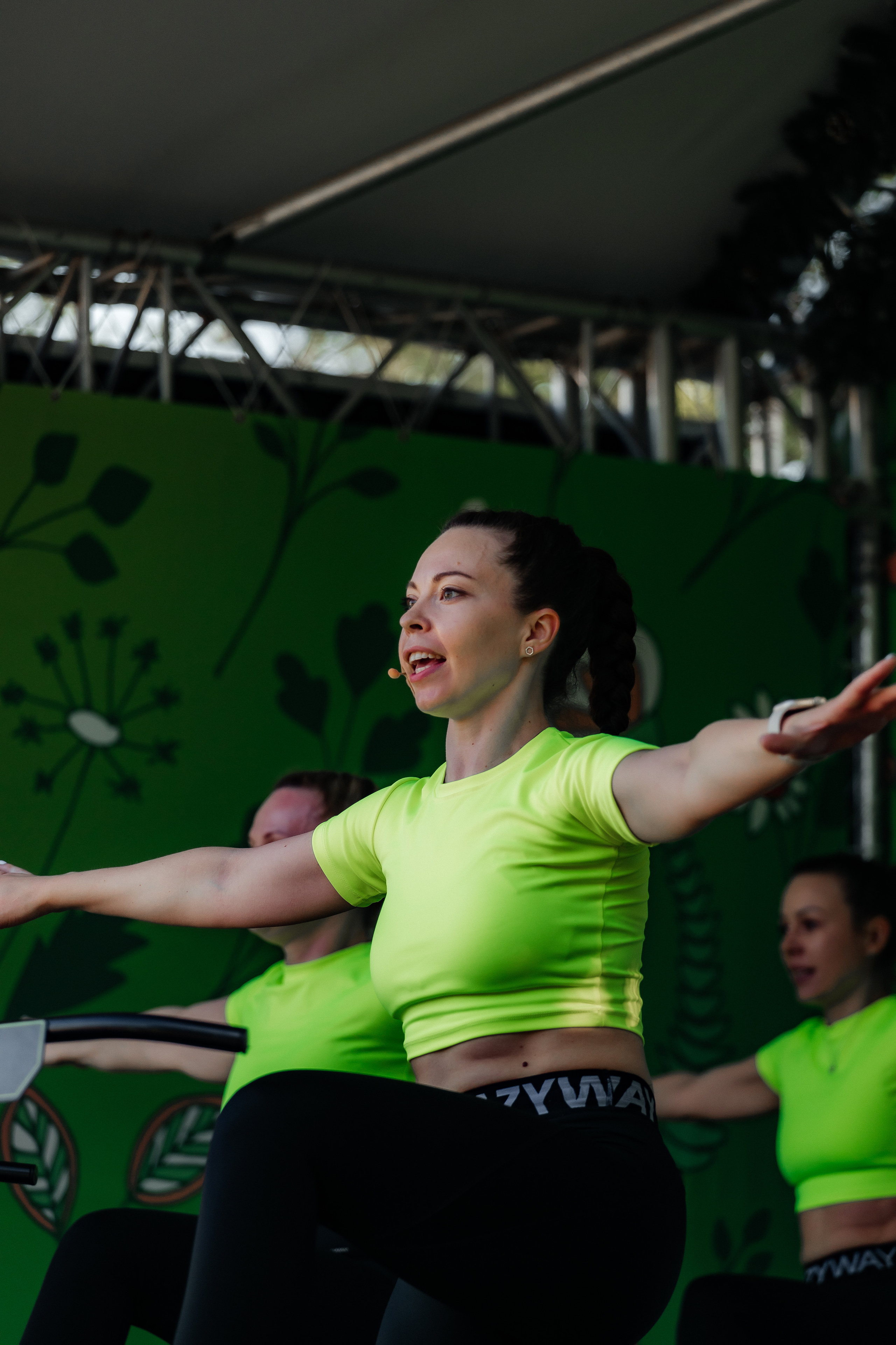 Jumping. Ирина Тихонова — фотограф для детей и коллективов в Москве