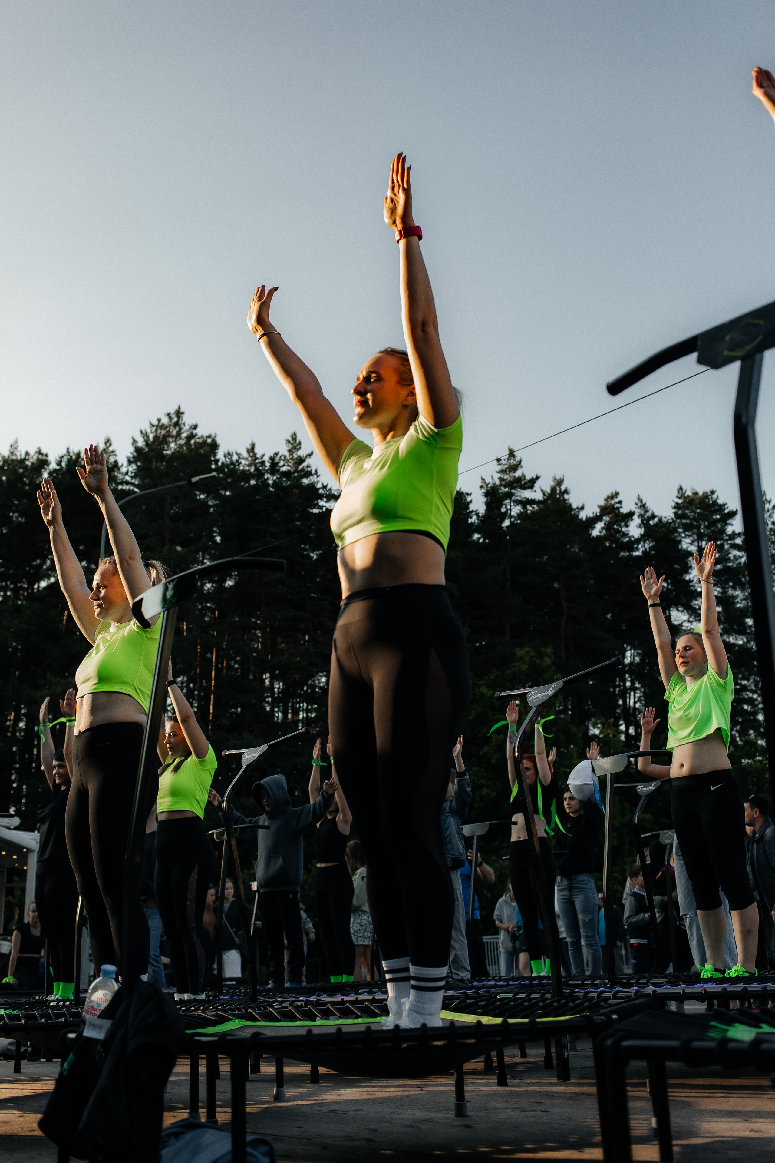 Jumping. Ирина Тихонова — фотограф для детей и коллективов в Москве
