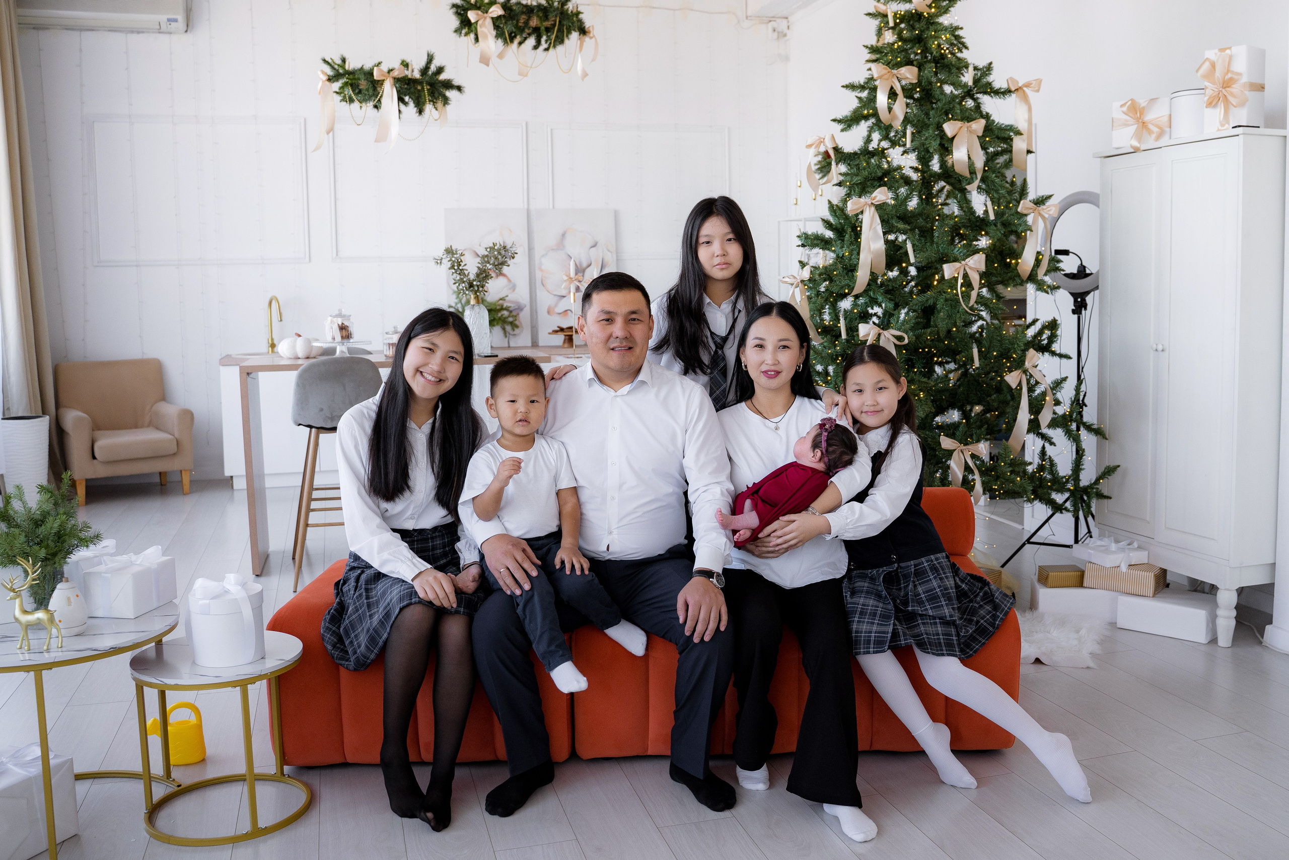 Ньюборн стандарт. Фотостудия Малина в городе Улан-Удэ. Фотограф Ирина Жарникова