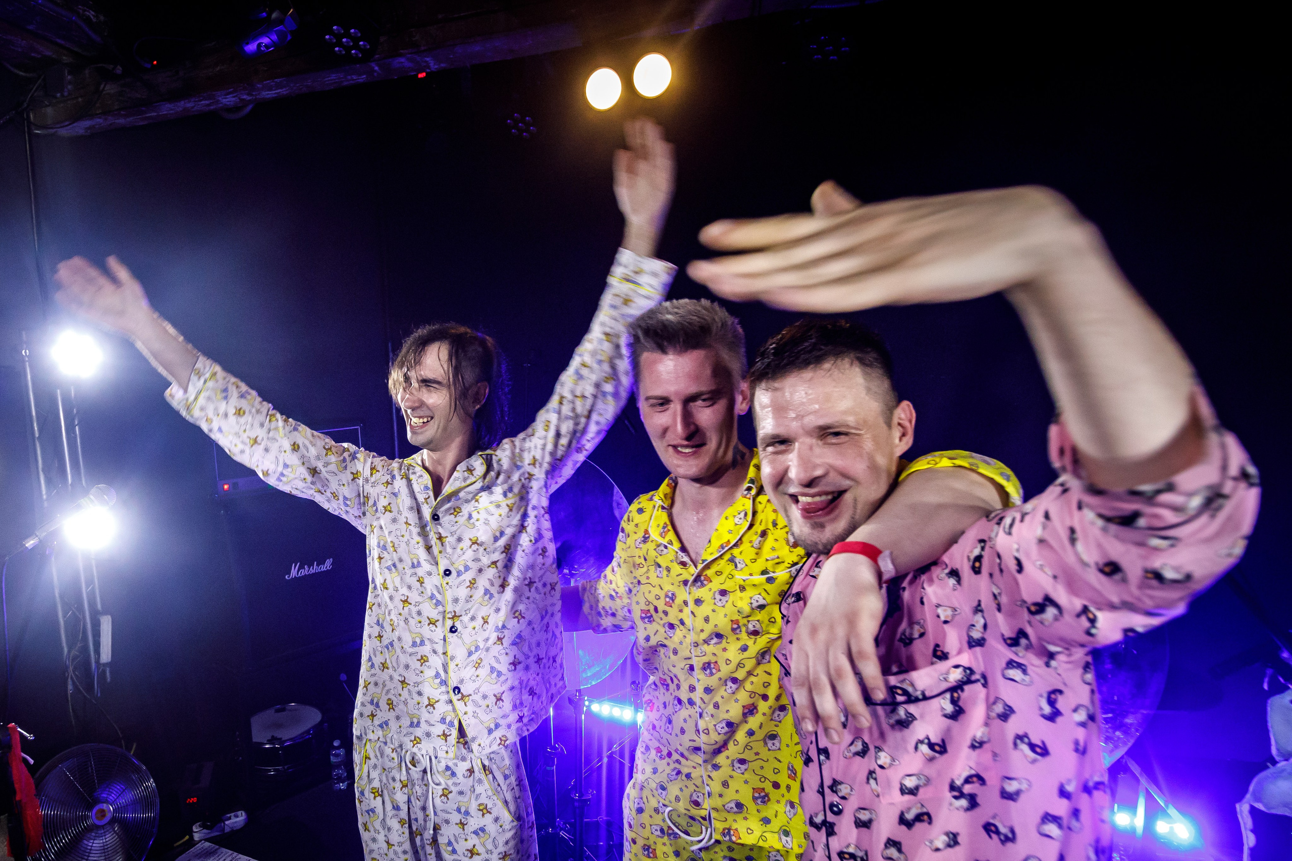 РАДИОПОМЕХИ. Фотограф Елена Богачева (lenalena_na_na_na)