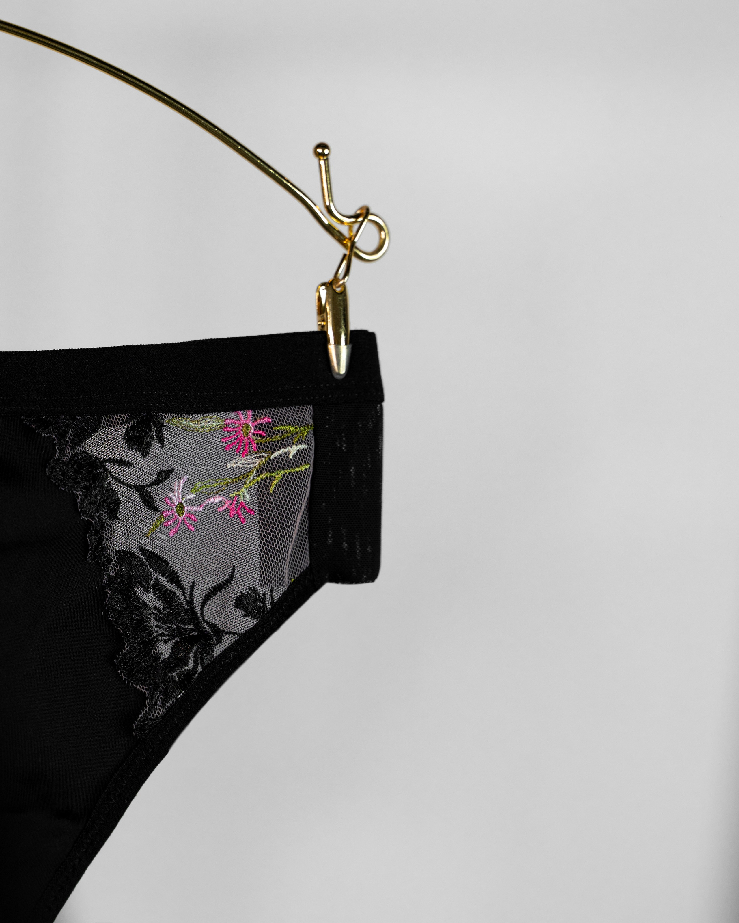 съемка для брендов. съемка для бренда нижнего белья, нижнее белье купить Минск, женско нижнее белье, бизнес, милавица, браво, белье браво, нижнее белье Минск, нижнее белье Беларусь, фотограф Минск, съемка для инстаграм, марк вормэль, красивое женское белье, кружевное белье, бюстье, трусы женские, съемка для валдбериз, wildberries, ozon, плюс сайт, ретушер Минск, смм, визуал для инстаграм, фотограф бля брендов, съемка брендов,