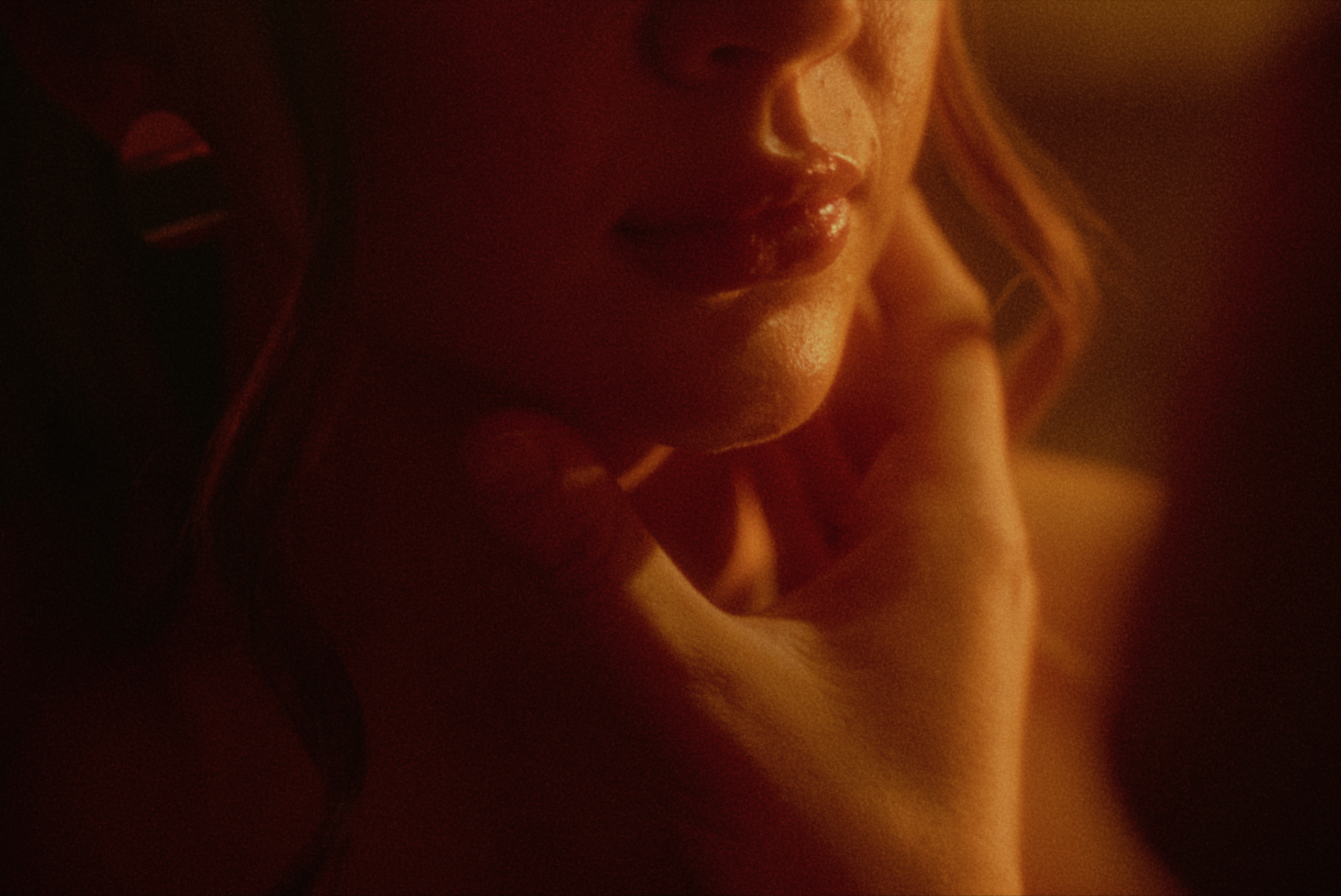 Я МОГУ ТЕБЯ КОСНУТЬСЯ?. Свадебное видео в Иваново и России