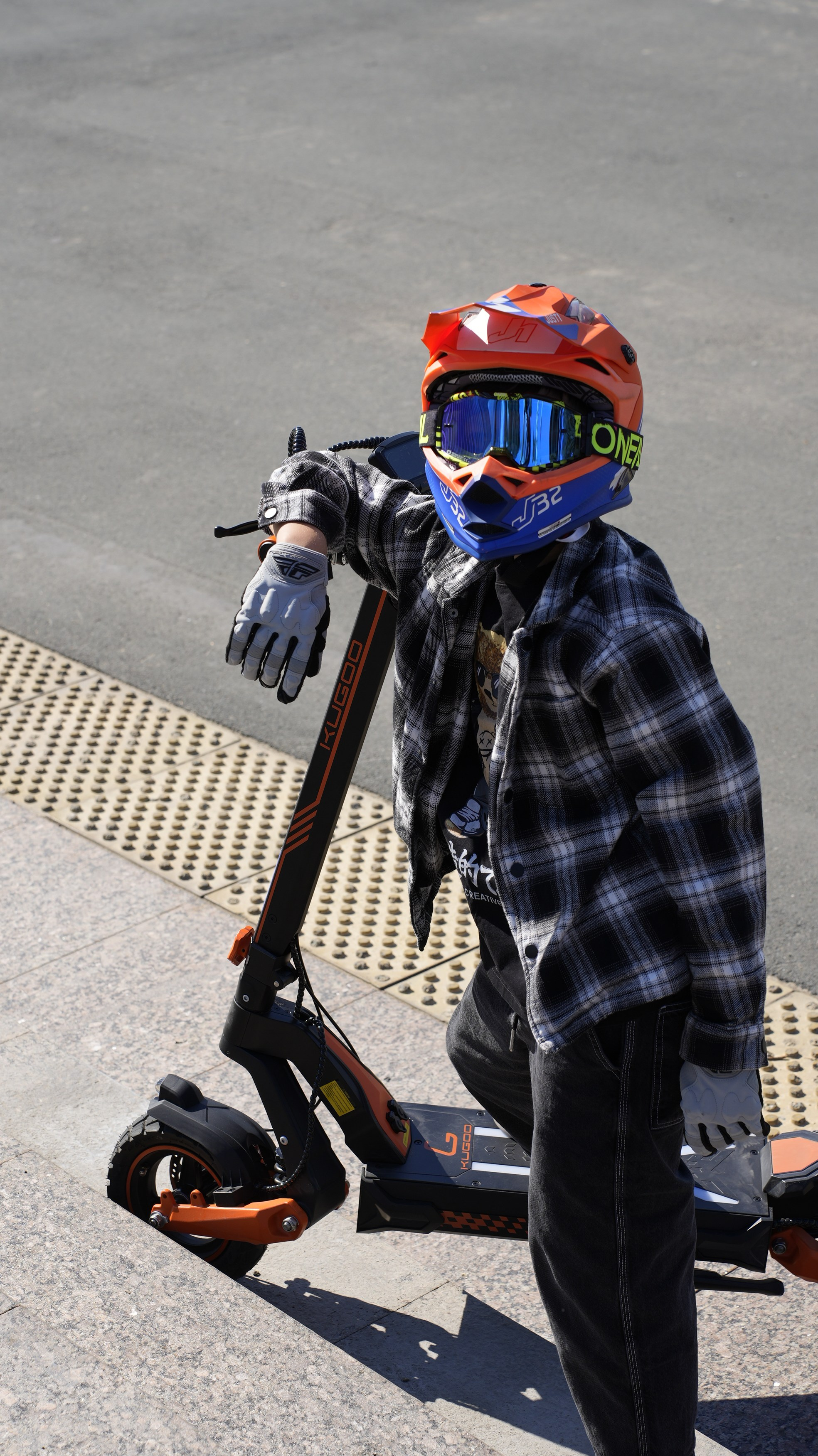 People. Георгий Новиков