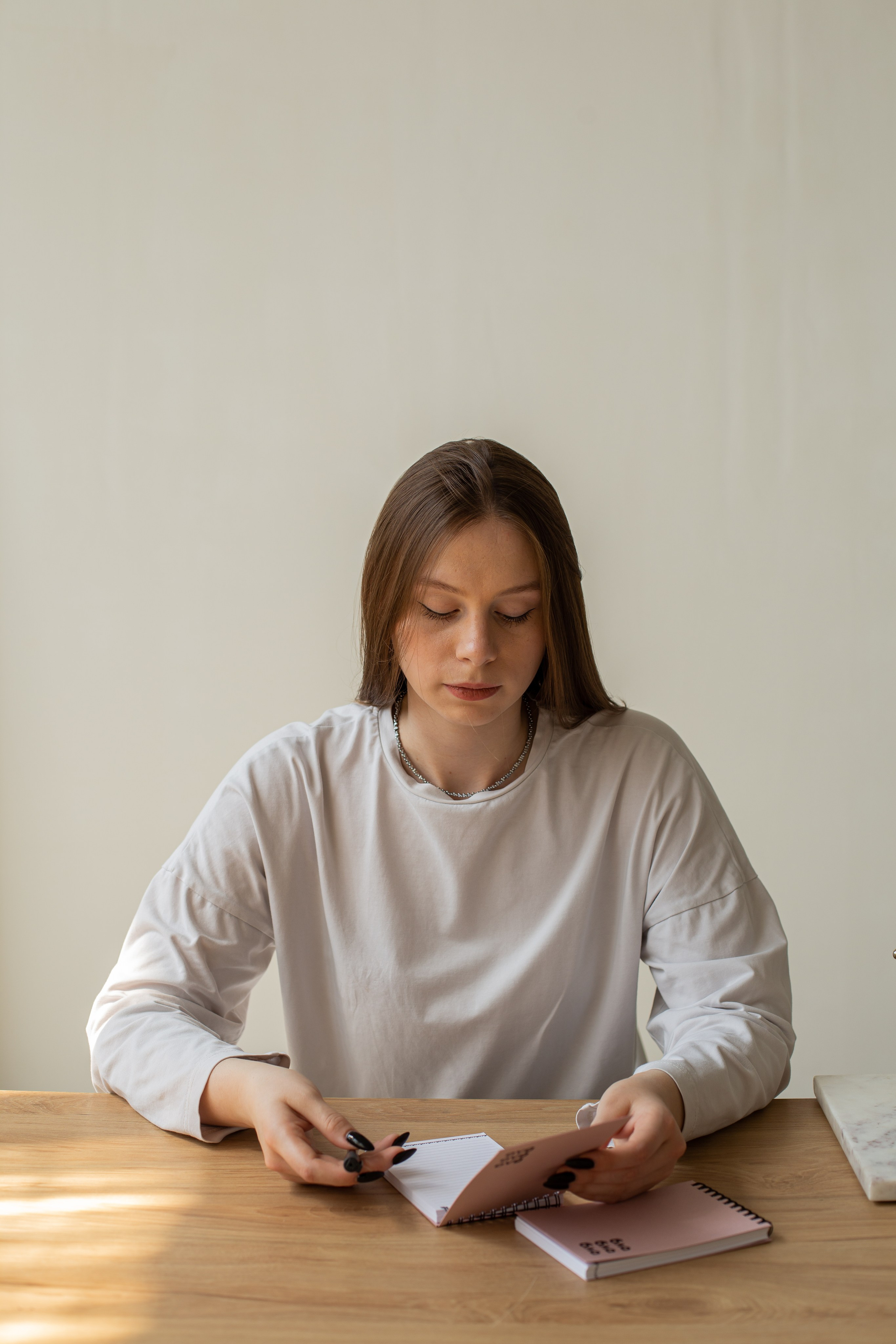 Chancellery shop. Fotograf u Crnoj Gori-porodično fotografisanje sa djecom, lovestory, nekretnine
