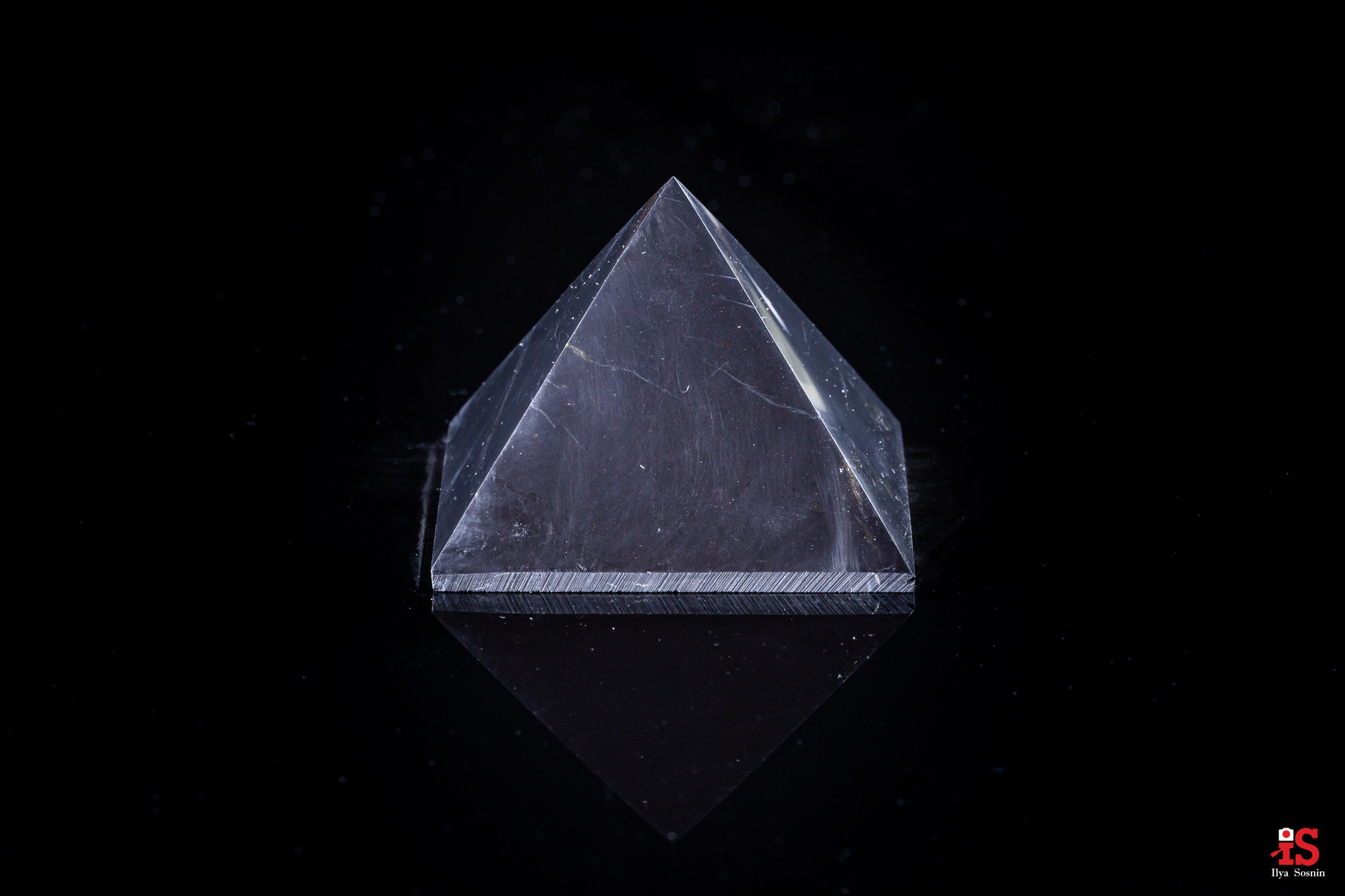 Шунгит, изделия из шунгита, шунгит в карелии, карельский шунгит, купить шунгит, купить пирамидку из шунгита, бижутерия с шунгитом, купить шунгитовый браслет, шунгит в петрозаводске, интернет-магазин шунгит, продажа шунгит