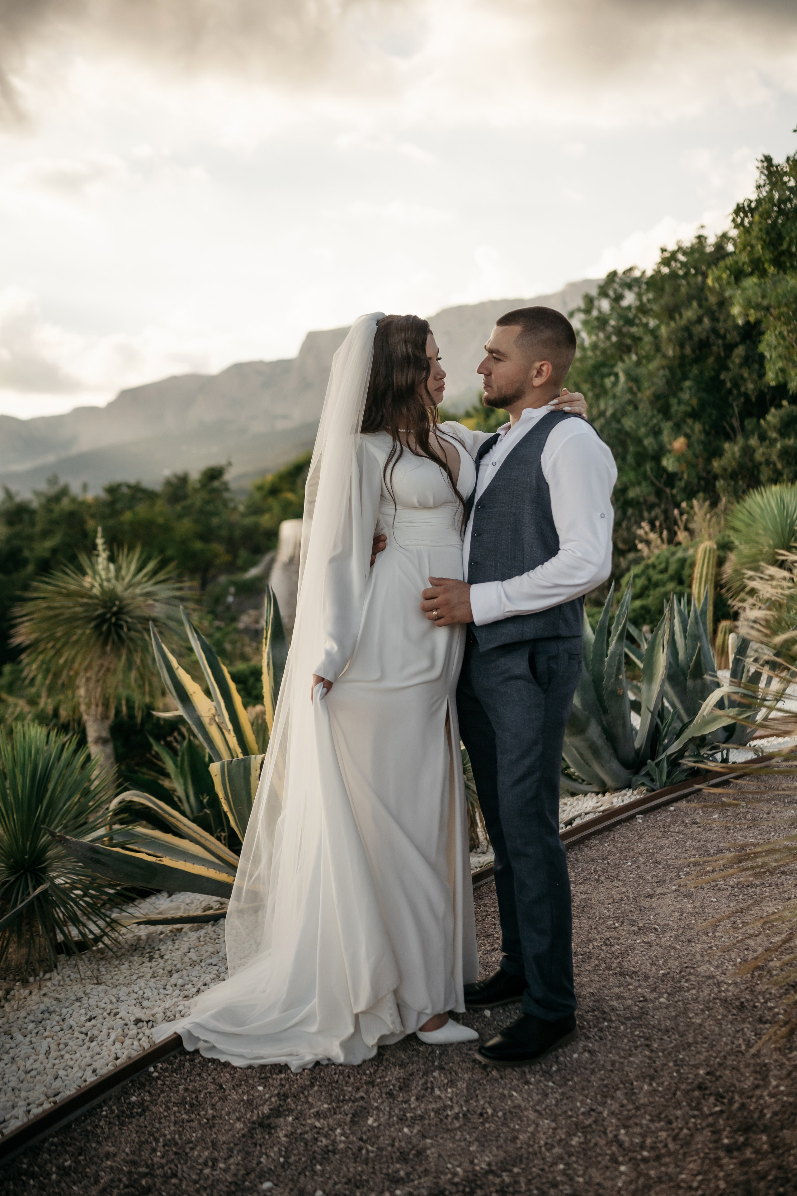 Свадьба в Винном парке в Крыму. Свадебный и семейный фотограф и видеограф, Крым, Москва, Санкт -Петербург