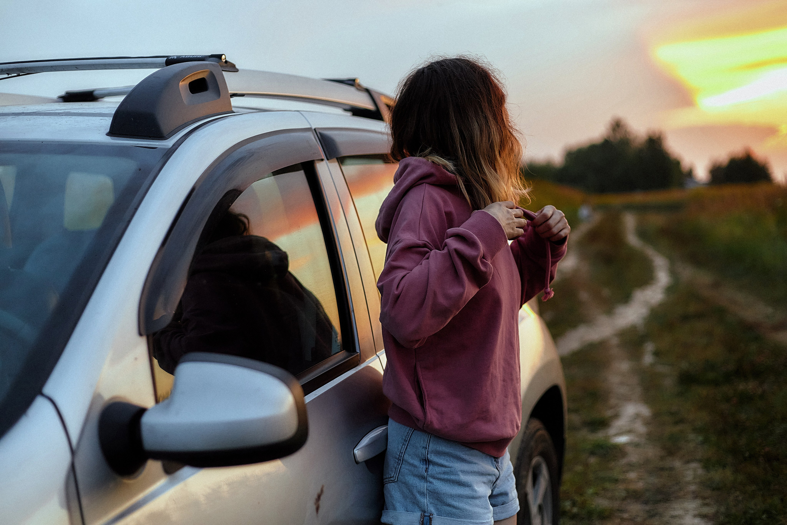 Таня, поле. Фотограф Игорь Михайлов