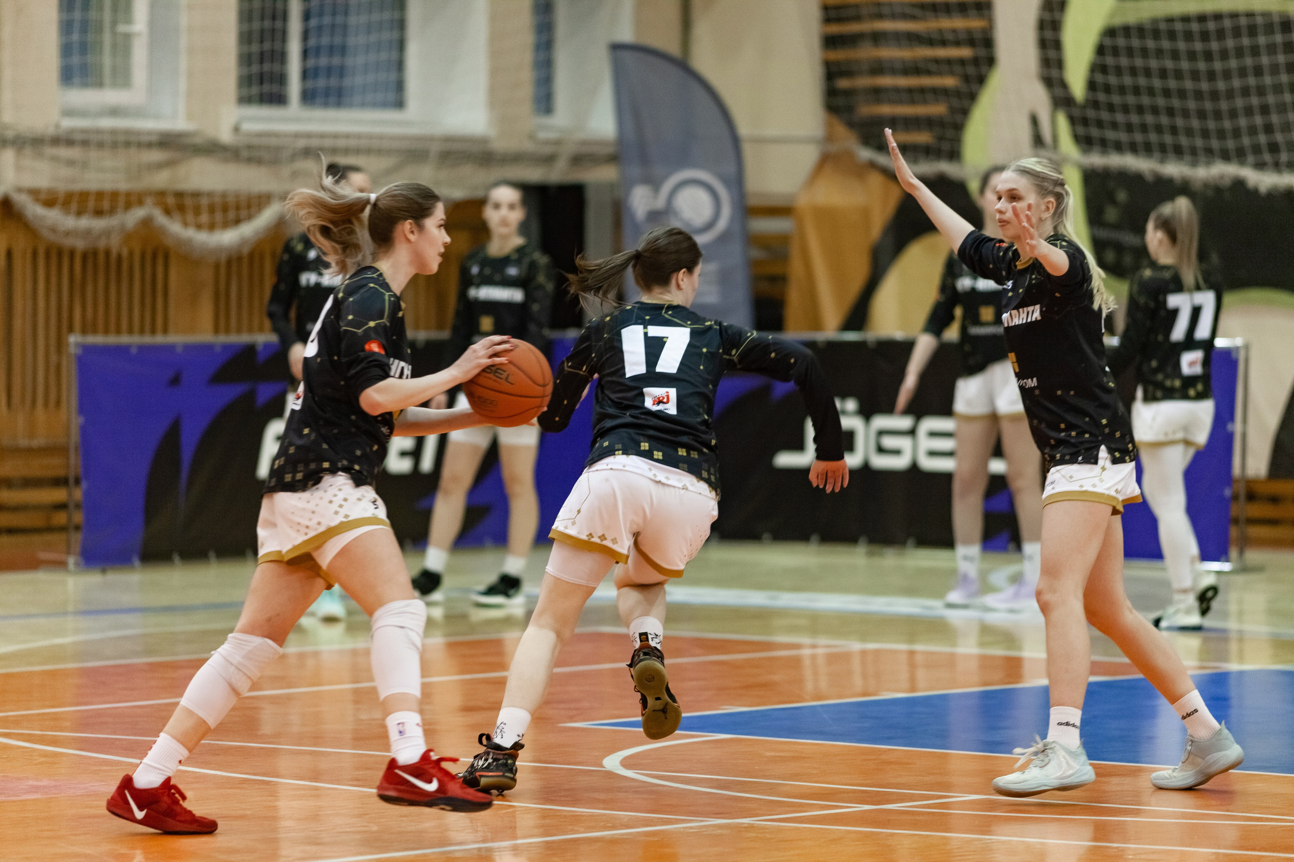 ЧГУ-Атланта — Металлург. Фотография