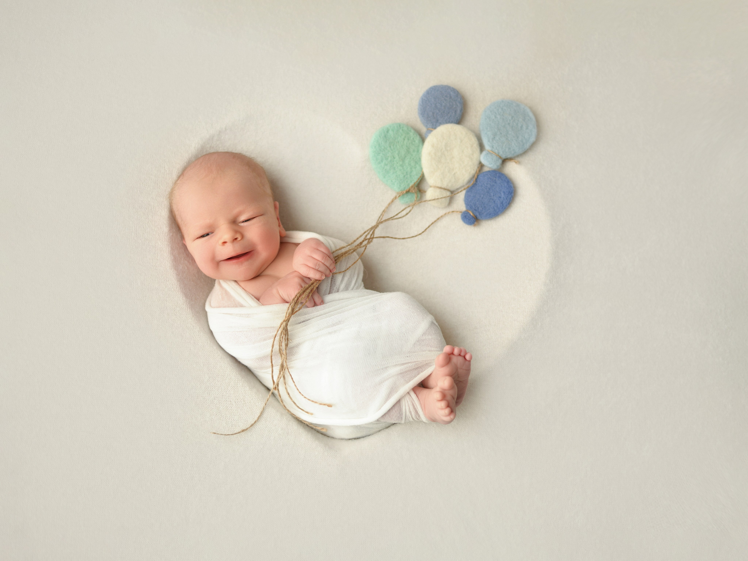 Ньюборн съёмка Краснодар. Фотограф новорожденных Краснодар Малышенко Надежда