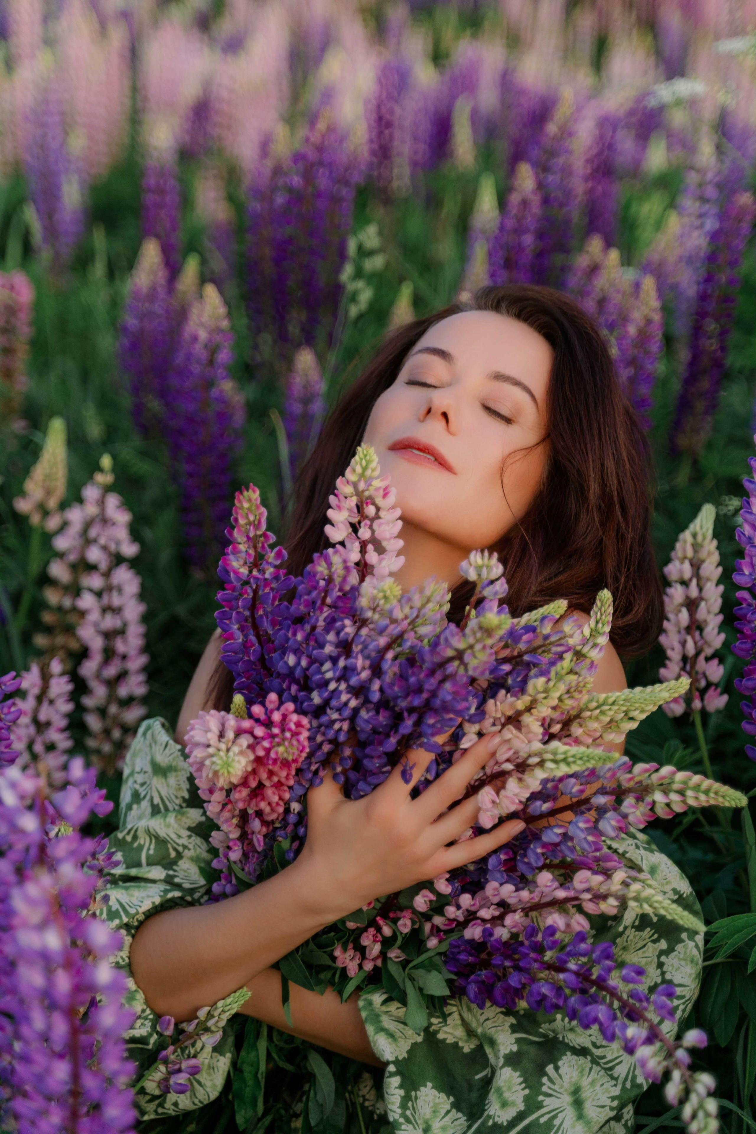 Наташа и люпины. Фотограф и видеограф в Москве и Абу Даби Мария Кулагина