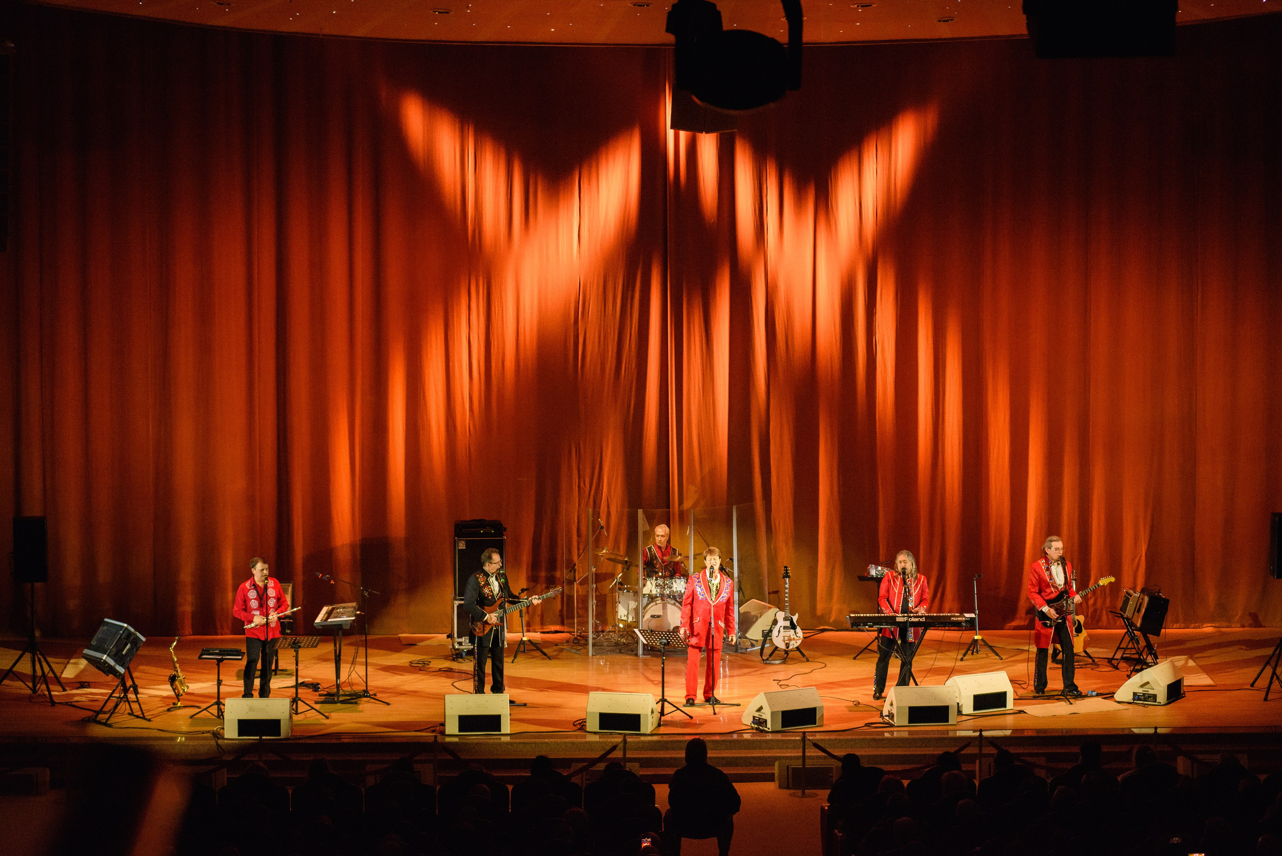 Белорусские песняры — «Имена на все времена», Зал Церковных Соборов. Бренд-фотограф для экспертов и блогеров в Москве Влада Горбовская