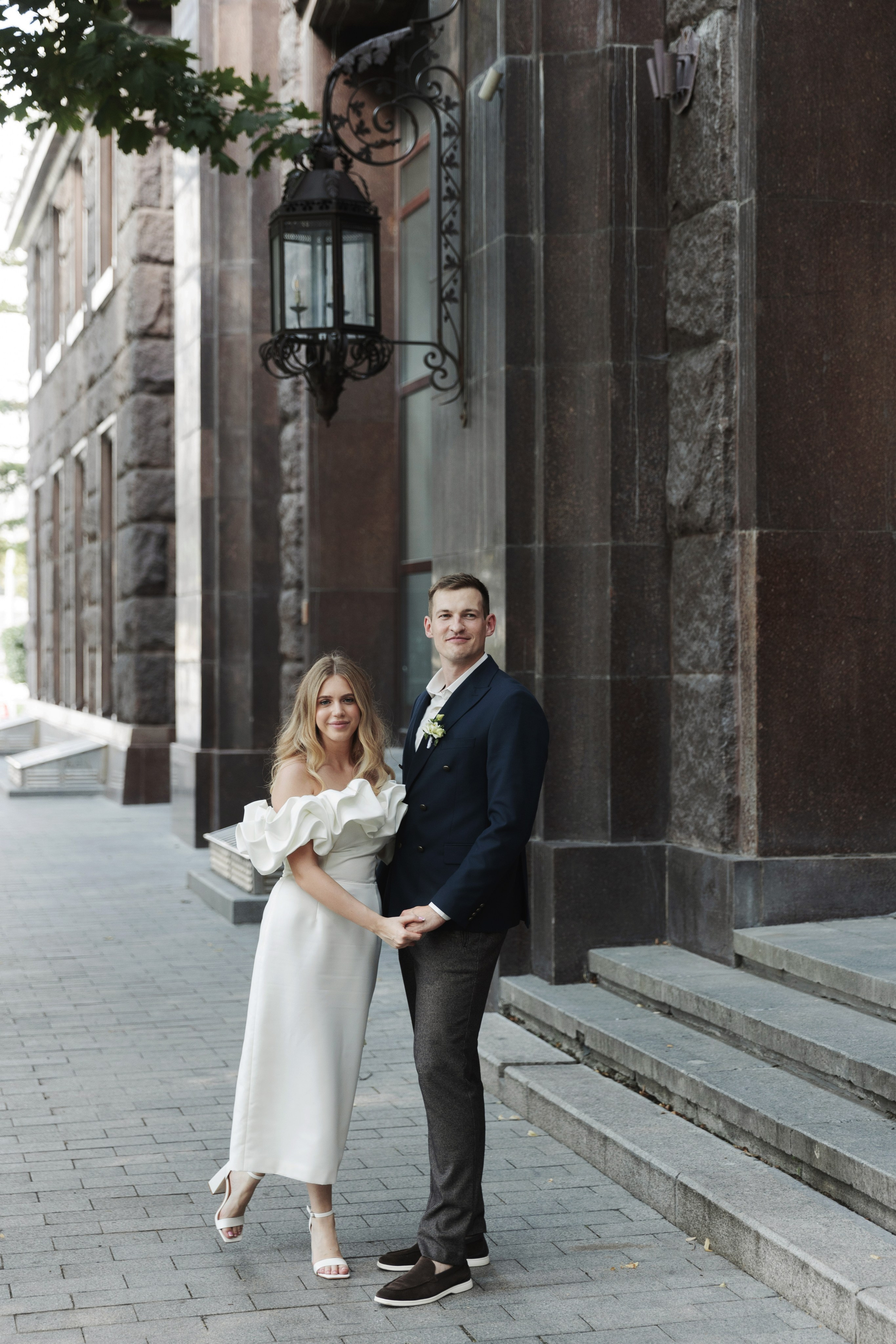 Свадебная фотосессия на Котельнической набережной и в парке Царицыно, Роспись в Шипиловском ЗАГСе. Свадебный фотограф Москва Анастасия Храмова