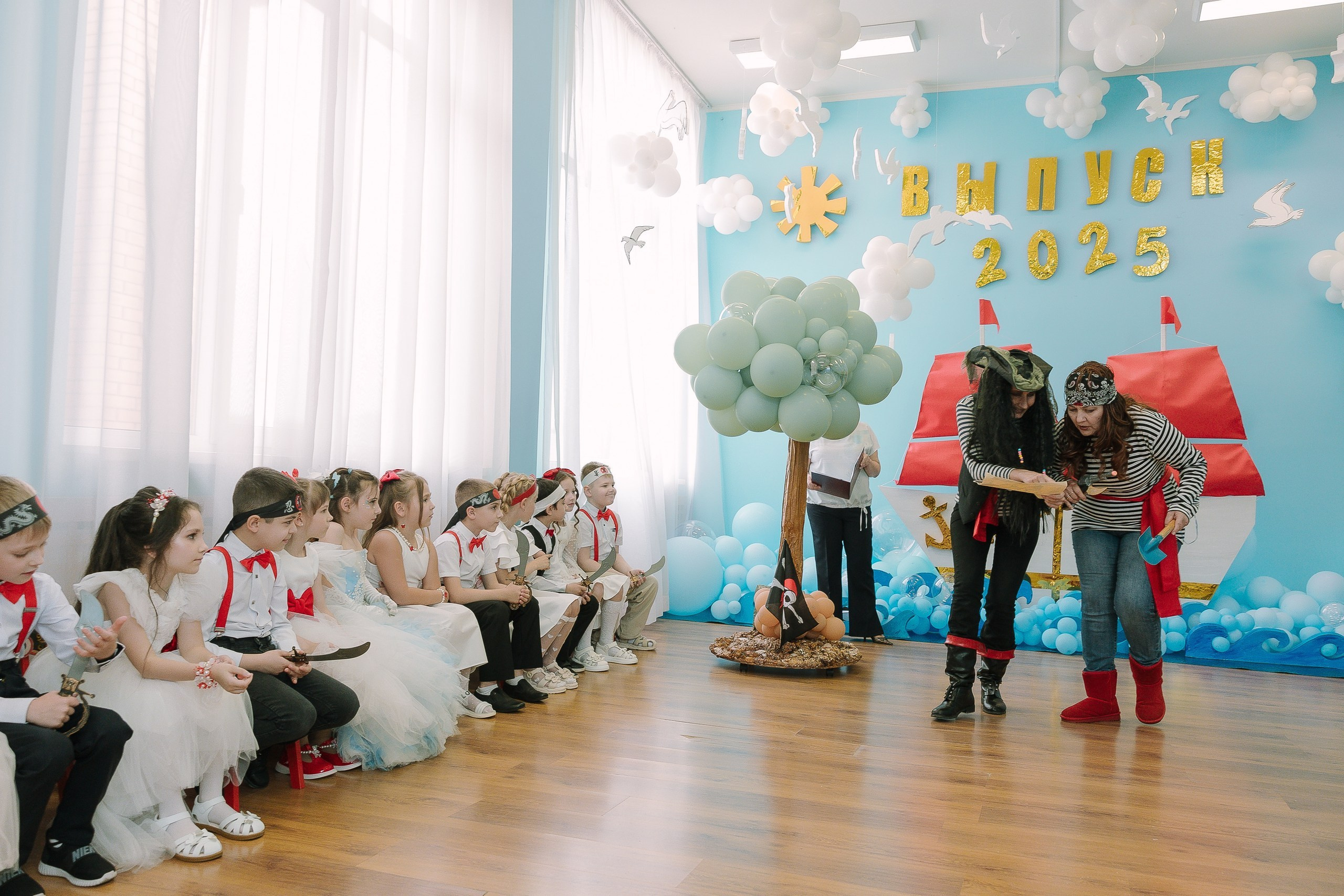 Выпускной 10 ДС. Выпускные альбомы Натальи Бутко: Новороссийск, Анапа, Геленджик