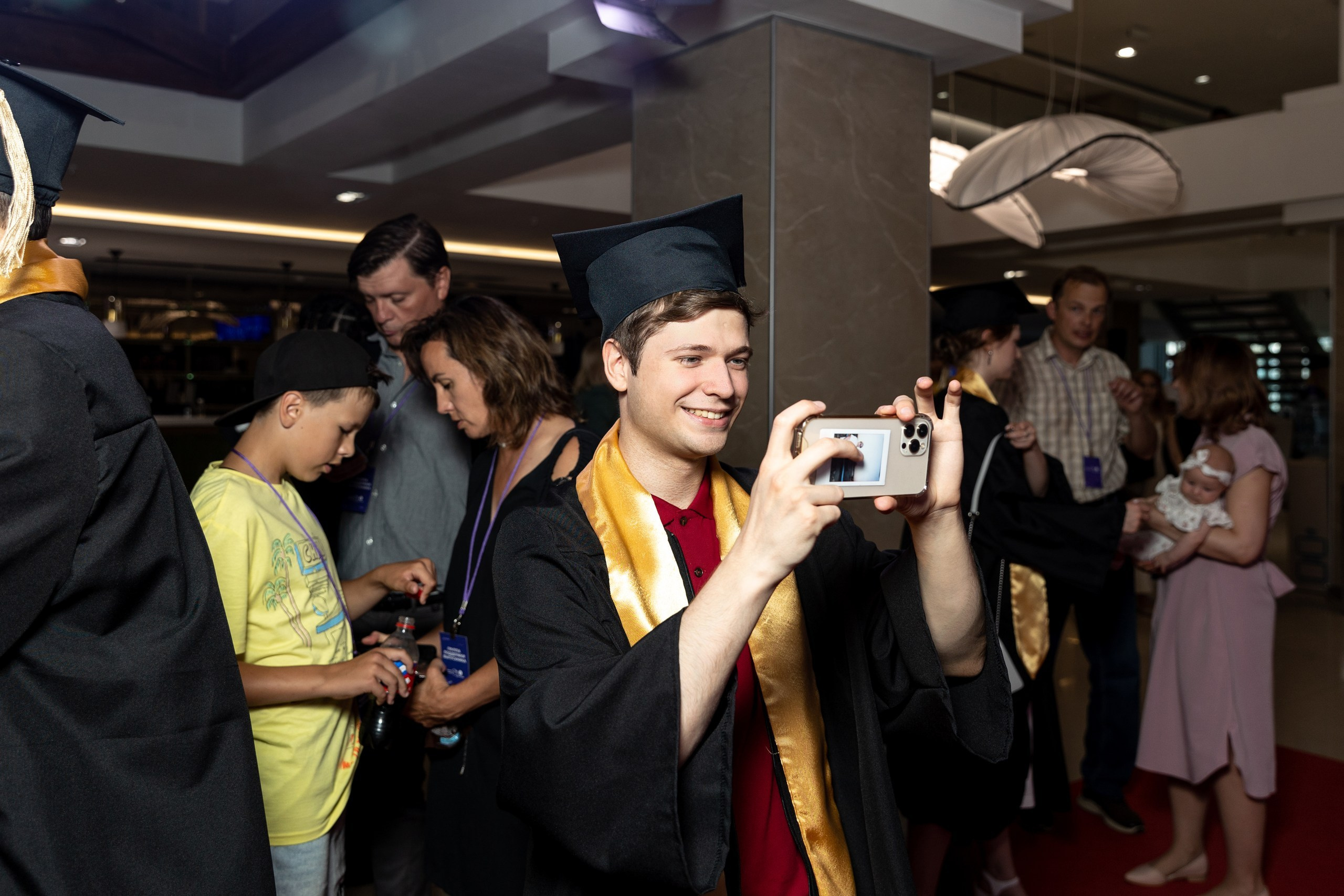 Выпускной Высшая Школа Экономики. Свадебный и семейный фотограф