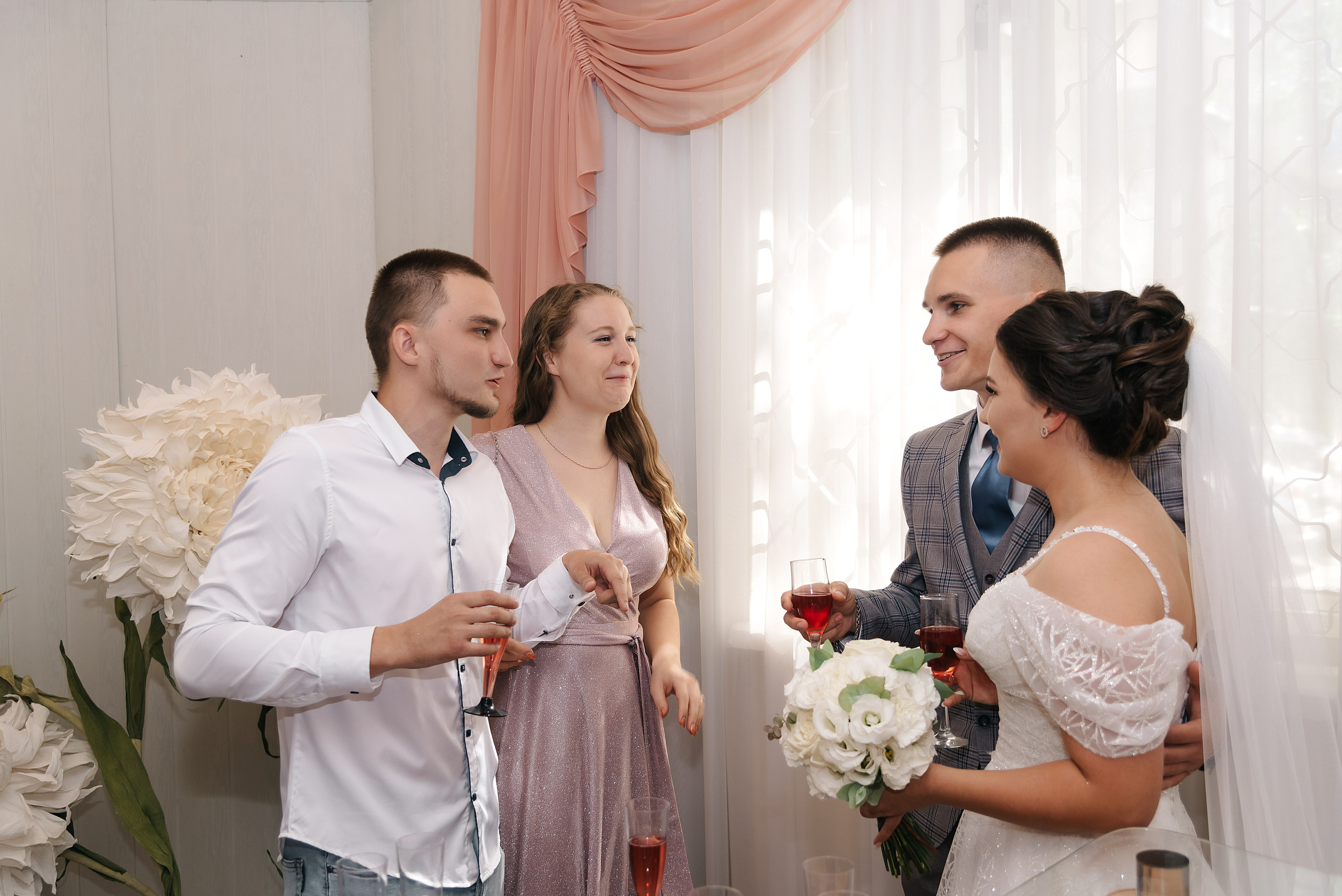 Роман и Карина. Фотограф Волжский Екатерина Егорова