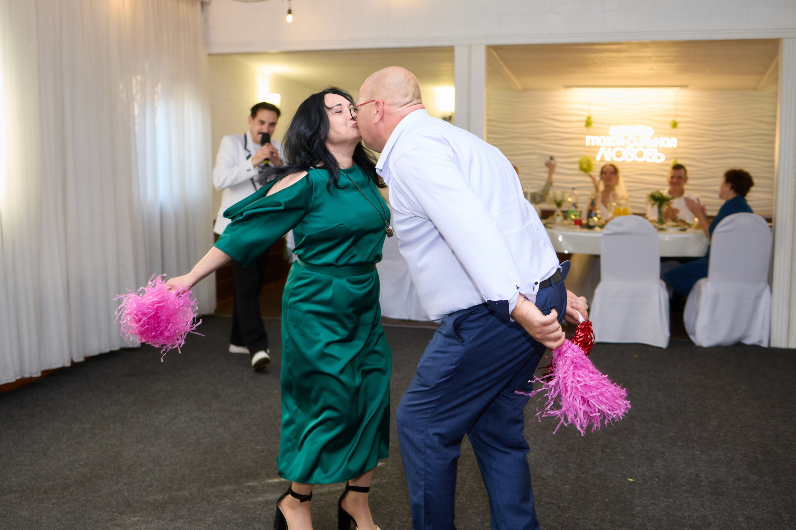 Тамада на Юбилей в Туле!. НаВеселе…)) Тамада (Ведущий) в Туле! Юбилеи, Свадьбы, Корпоративы! Ростовые куклы! И всё необходимое для Вашего Праздника!