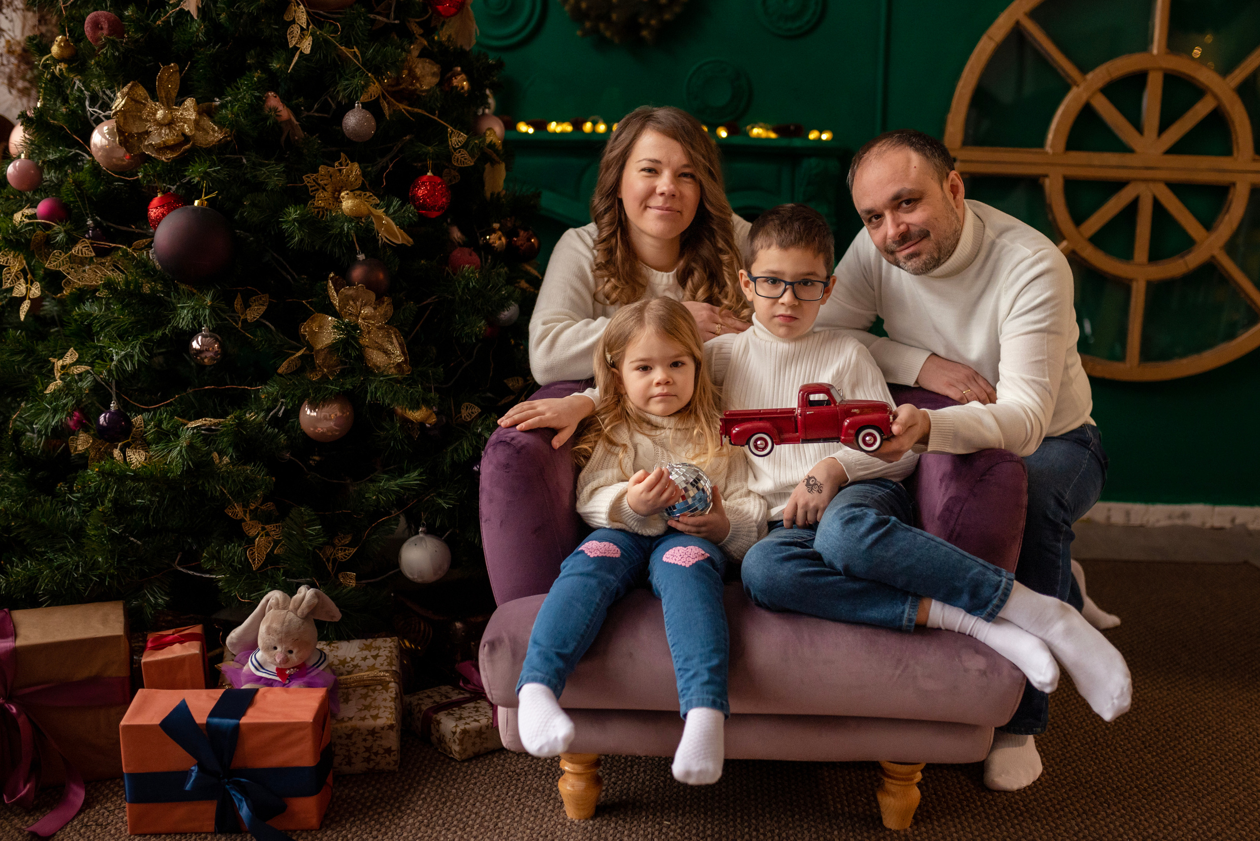 Студийная съемка. Выпускные альбомы Москва и МО. Школьный и семейный фотограф