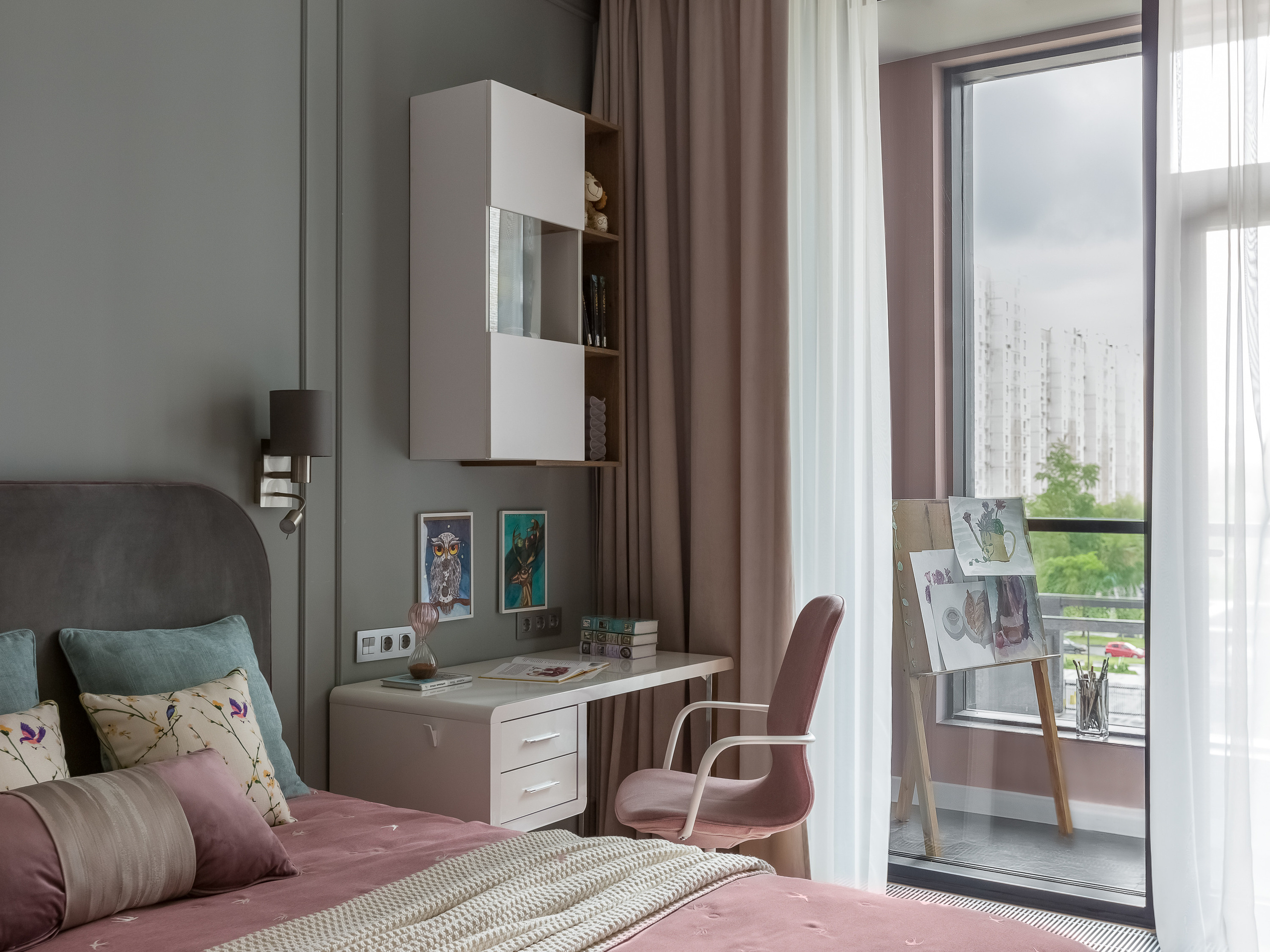 Семейная квартира с интересными дизайнерскими решениями. Интерьерный фотограф