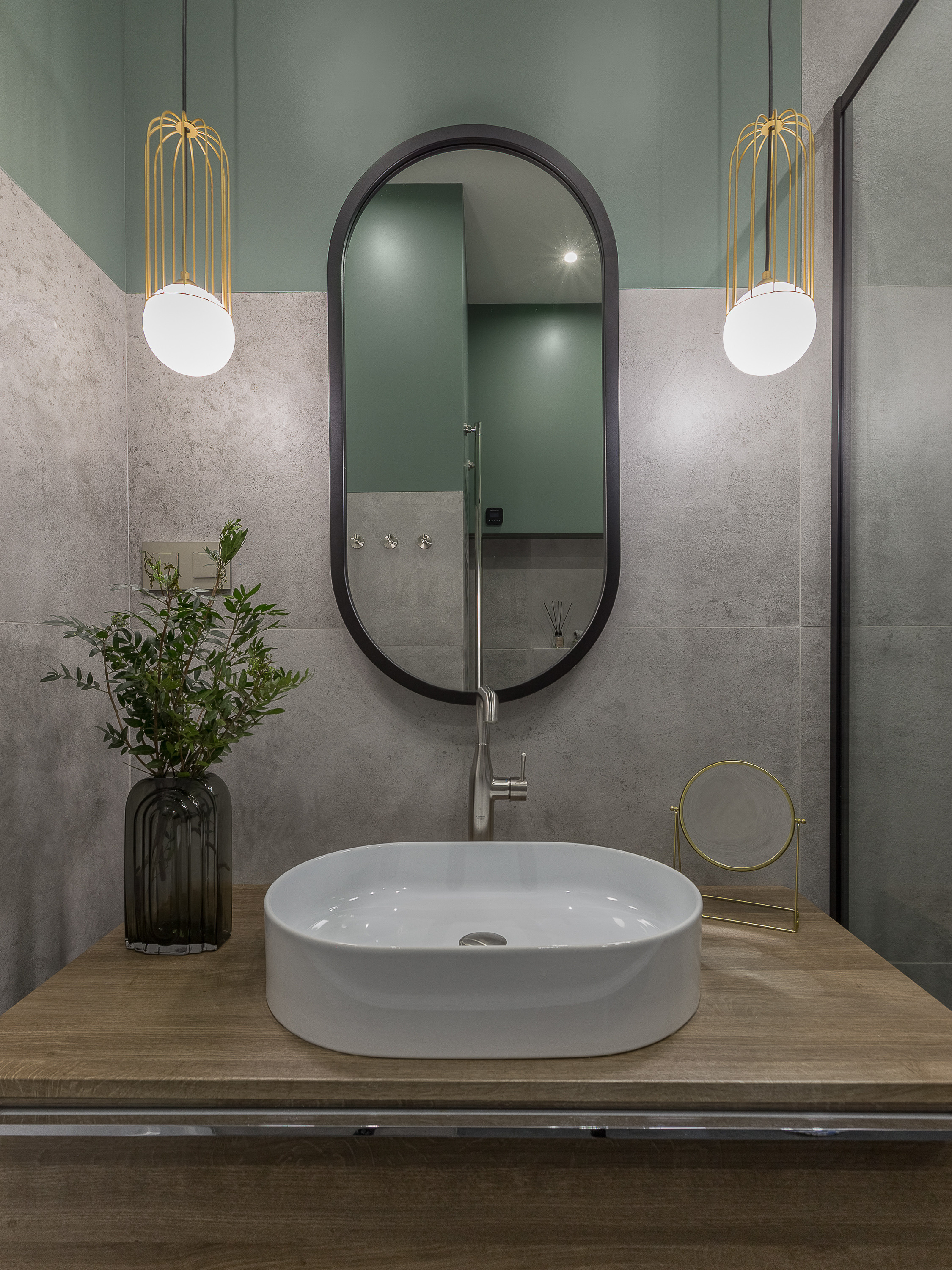 Семейная квартира с интересными дизайнерскими решениями. Интерьерный фотограф