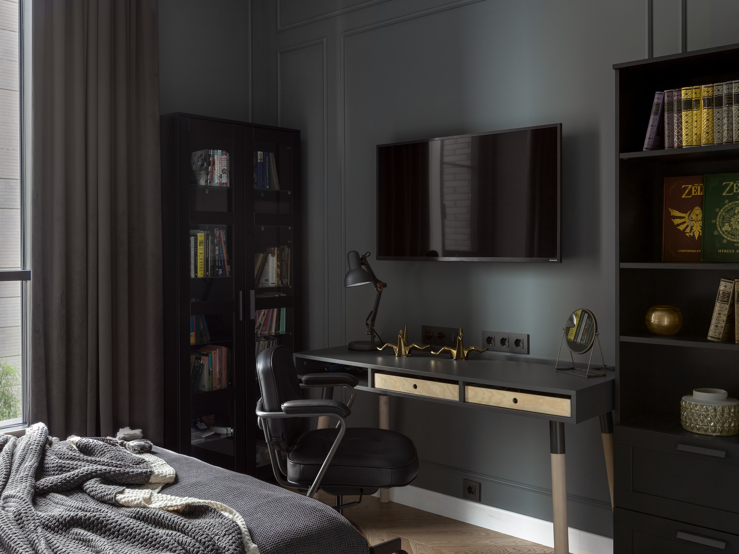 Семейная квартира с интересными дизайнерскими решениями. Интерьерный фотограф