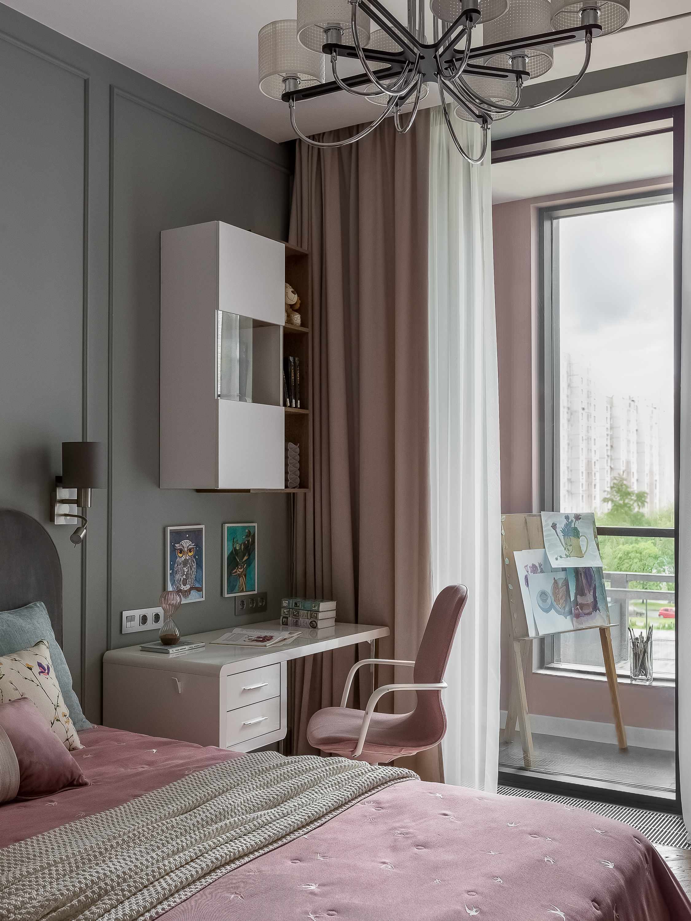 Семейная квартира с интересными дизайнерскими решениями. Интерьерный фотограф