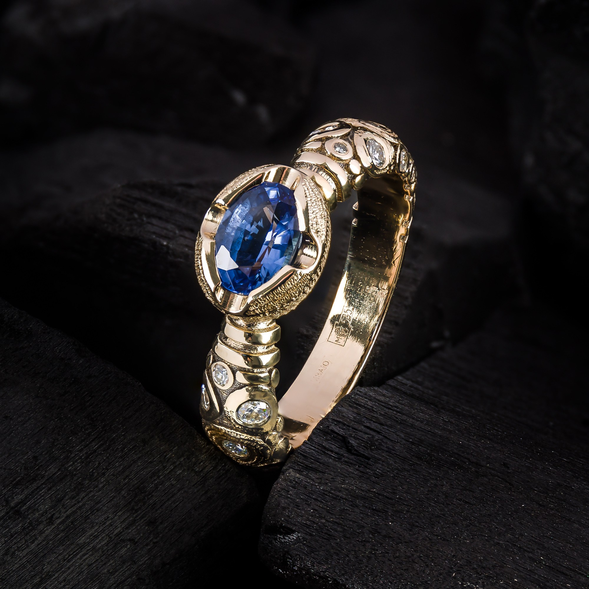 IRStudio: фотосъемка ювелирных изделий. Рекламный и предметный фотограф Марченков Антон